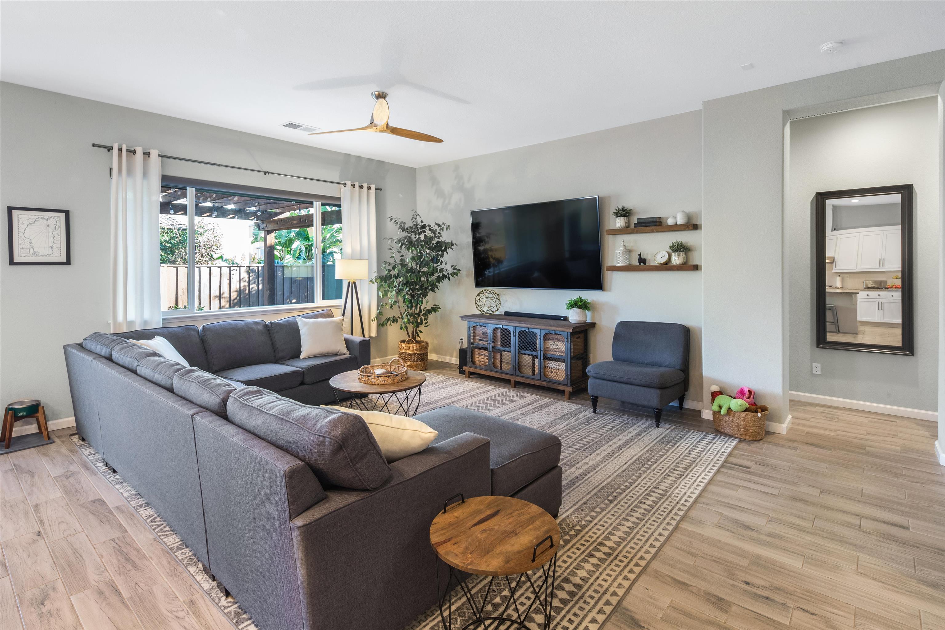 Detail Gallery Image 20 of 47 For 500 Brinwood Way, Oakley,  CA 94561 - 3 Beds | 2/1 Baths