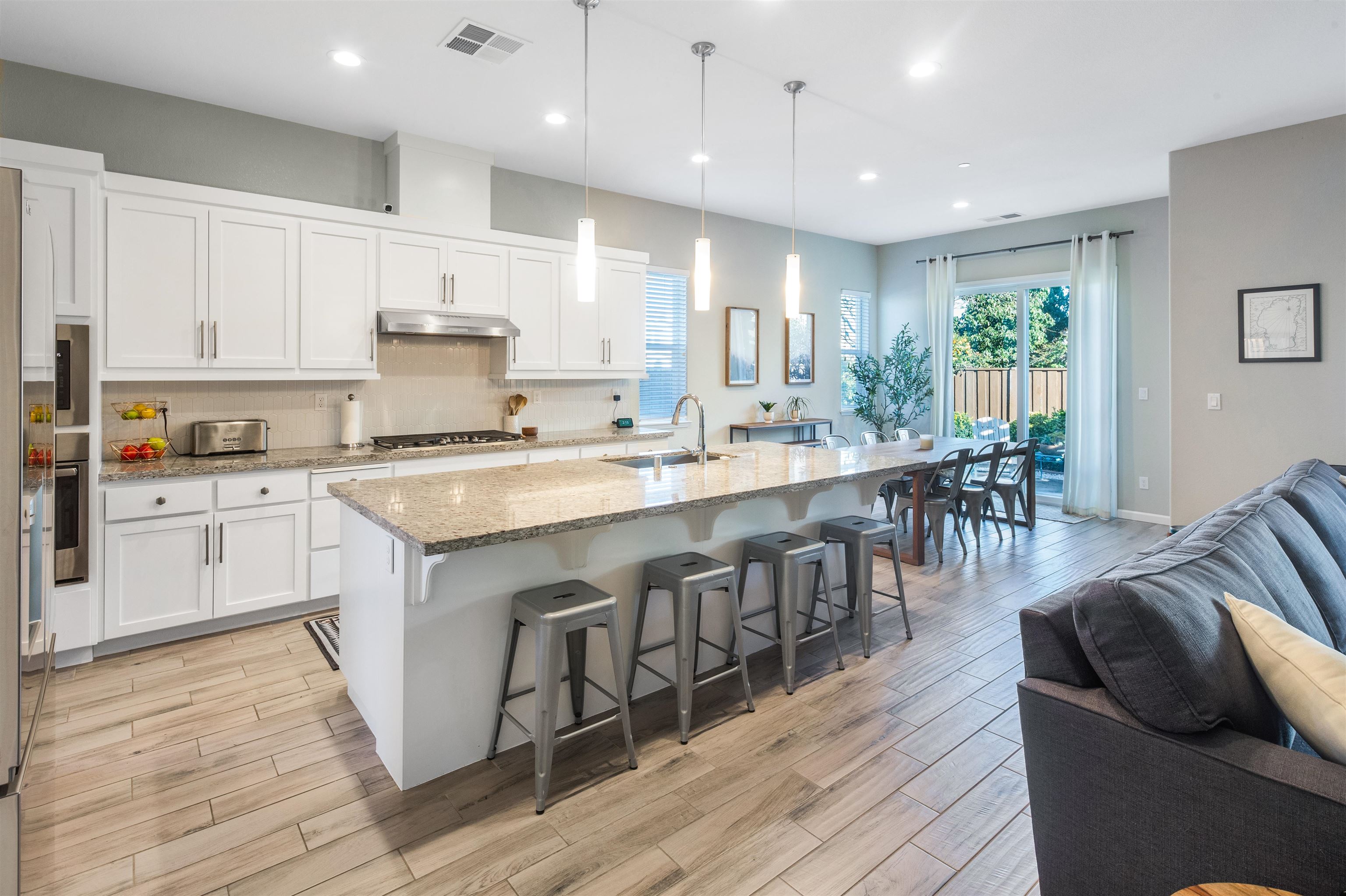 Detail Gallery Image 23 of 47 For 500 Brinwood Way, Oakley,  CA 94561 - 3 Beds | 2/1 Baths