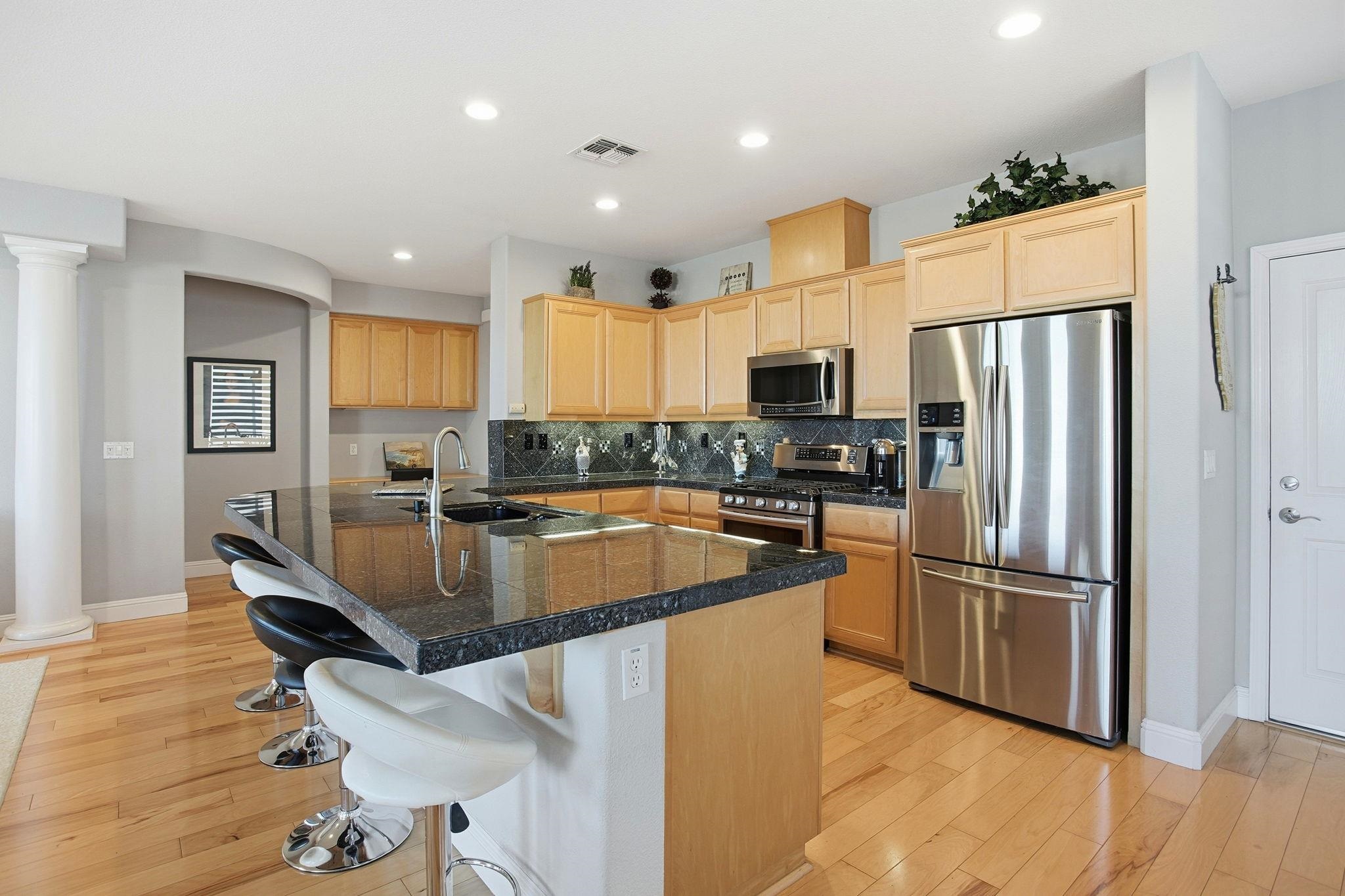 Detail Gallery Image 10 of 44 For 1048 Diamante, Rio Vista,  CA 94571 - 2 Beds | 2 Baths