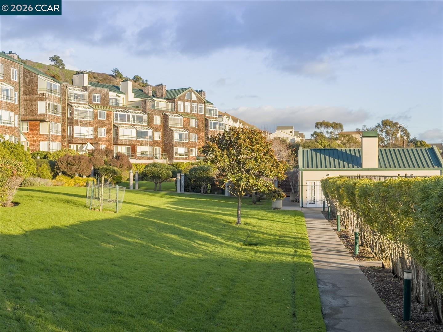 Photo #32: 41120706 Listing: Photo #32