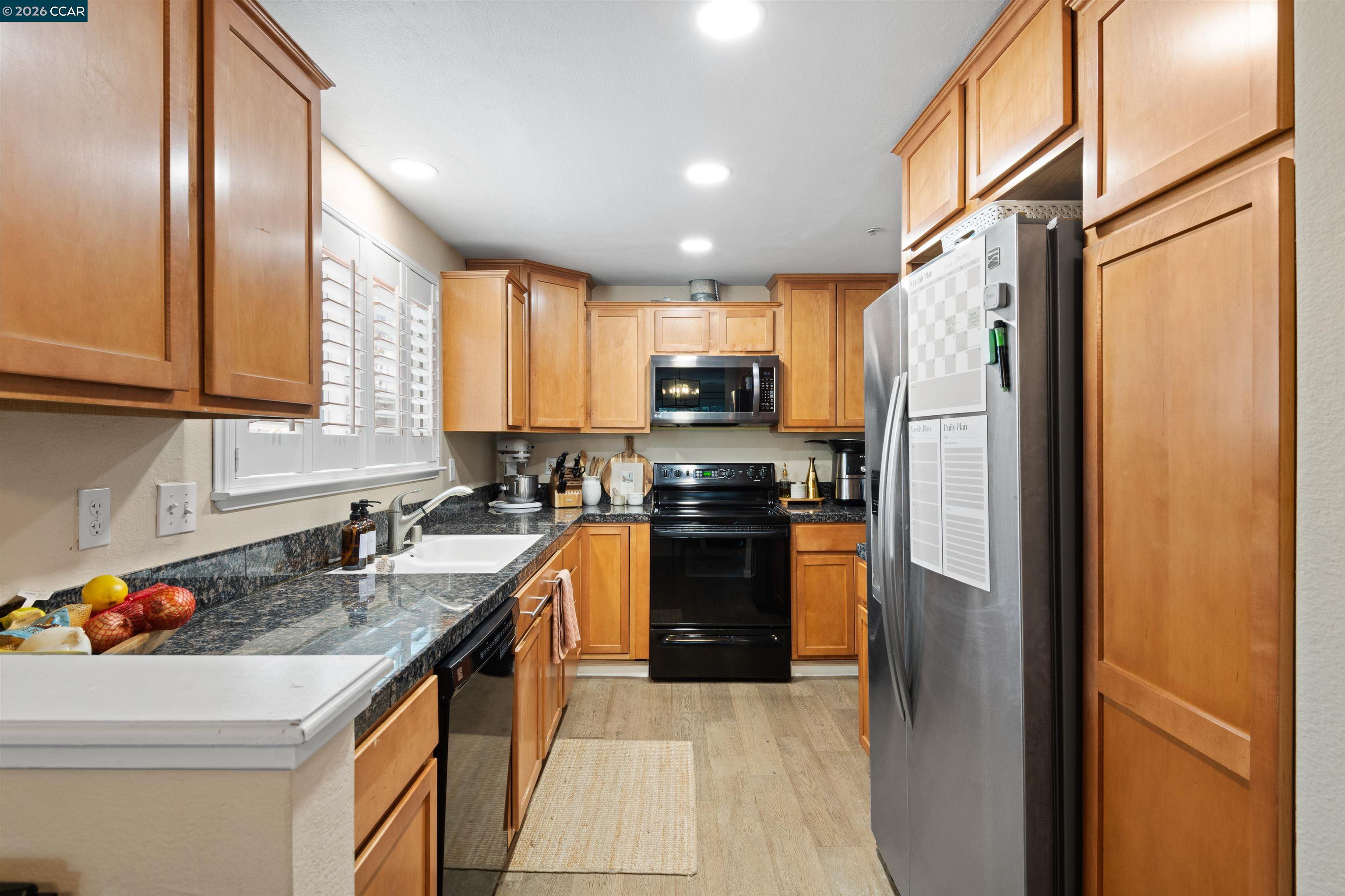 Photo #6: 41120707 Listing: Photo #6