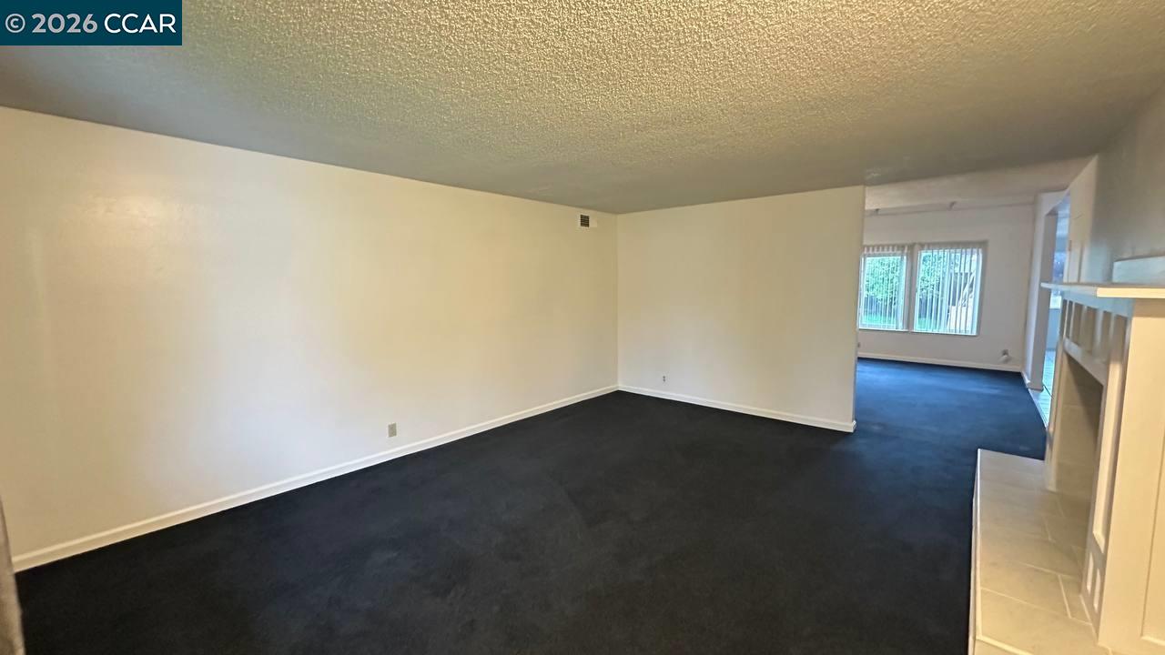 Detail Gallery Image 3 of 32 For 2513 Sunrise Dr, Fairfield,  CA 94533 - 4 Beds | 2 Baths