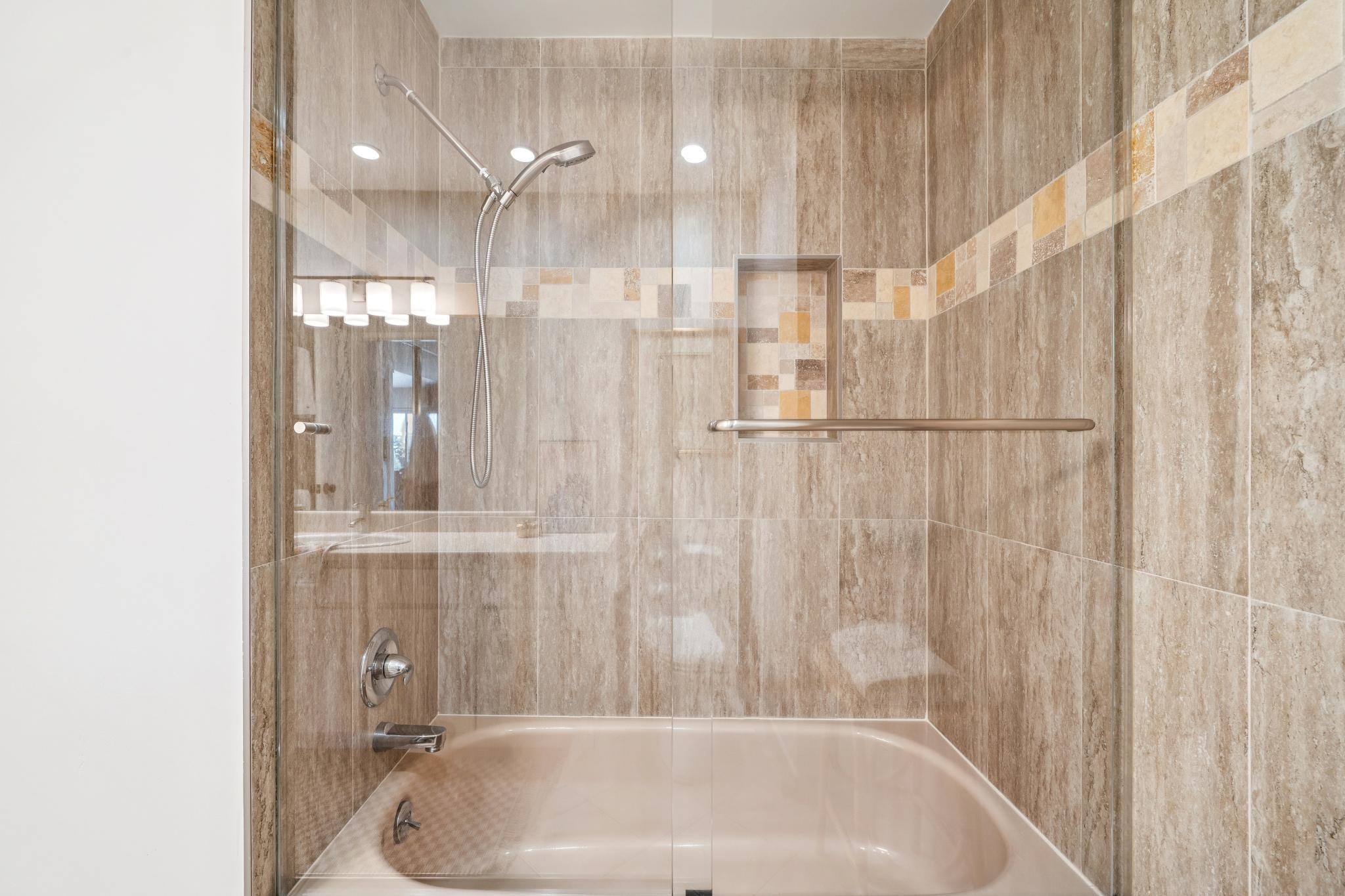 Photo #27: 41120718 Listing: Photo #27