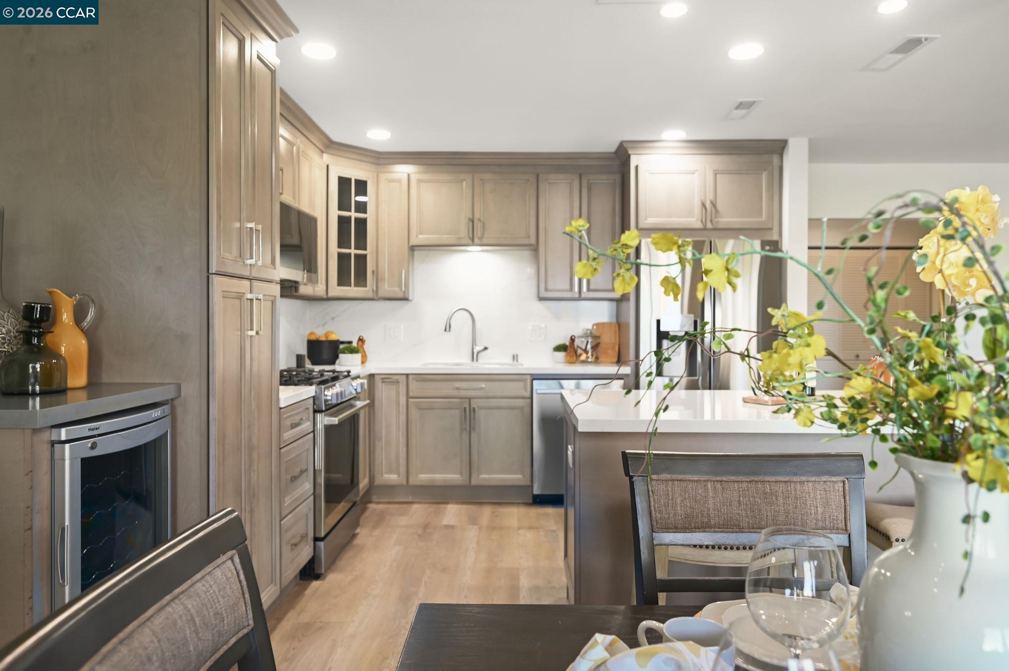 Detail Gallery Image 11 of 42 For 1508 Canyonwood Ct #12,  Walnut Creek,  CA 94595 - 2 Beds | 2 Baths