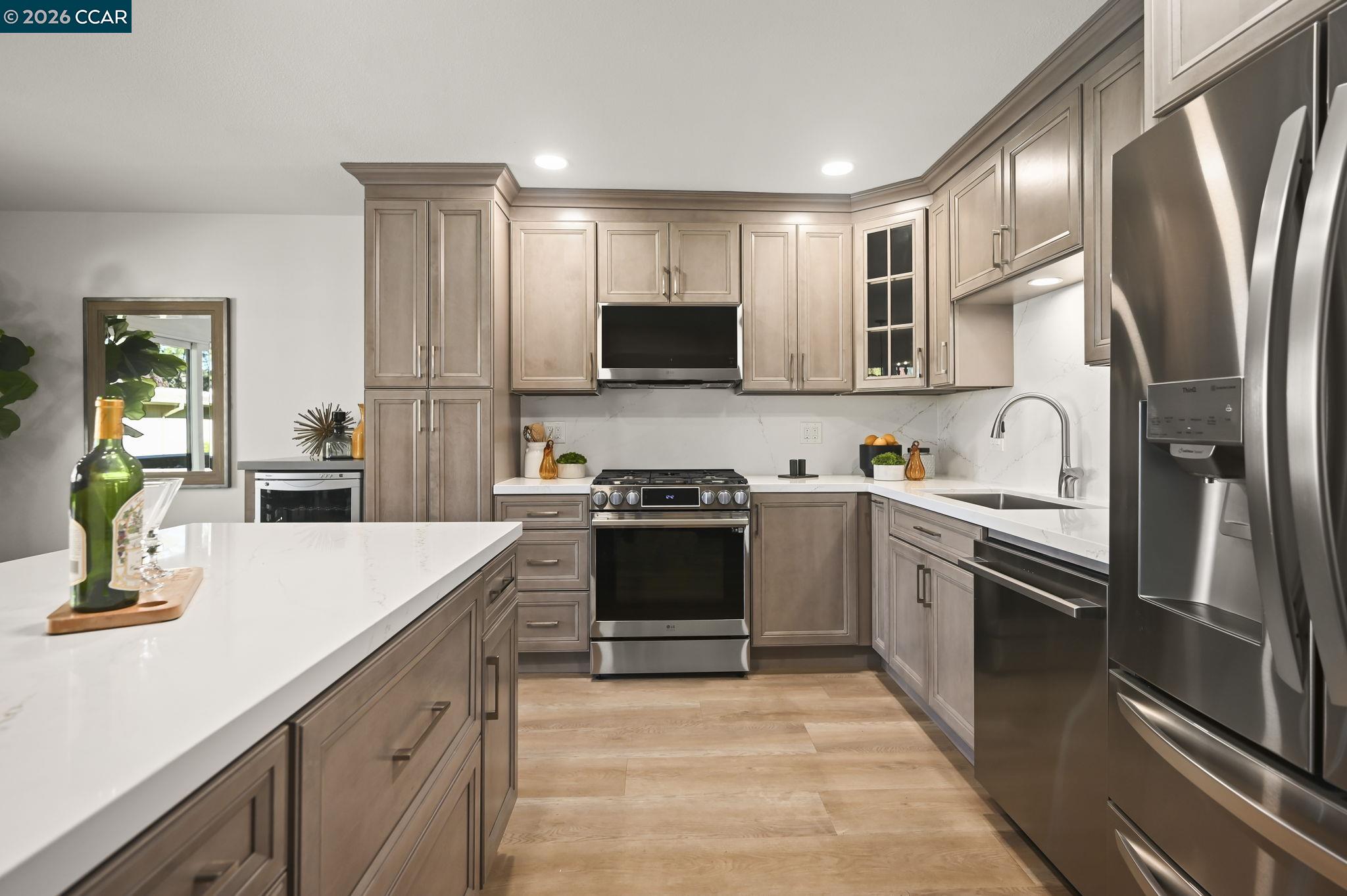 Detail Gallery Image 9 of 42 For 1508 Canyonwood Ct #12,  Walnut Creek,  CA 94595 - 2 Beds | 2 Baths