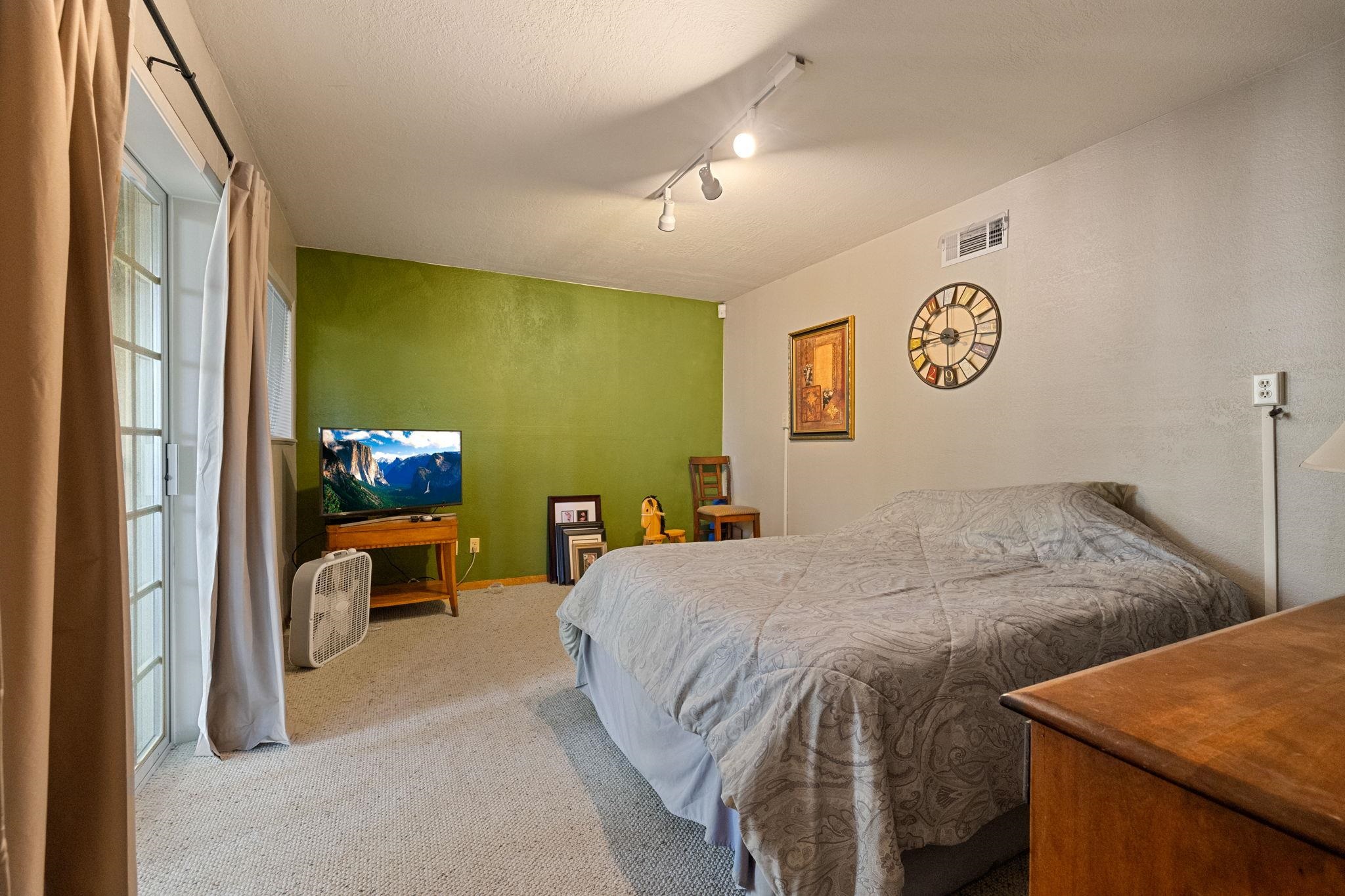 Detail Gallery Image 20 of 37 For 24248 Martingale Ln, Sonora,  CA 95370 - 3 Beds | 3 Baths