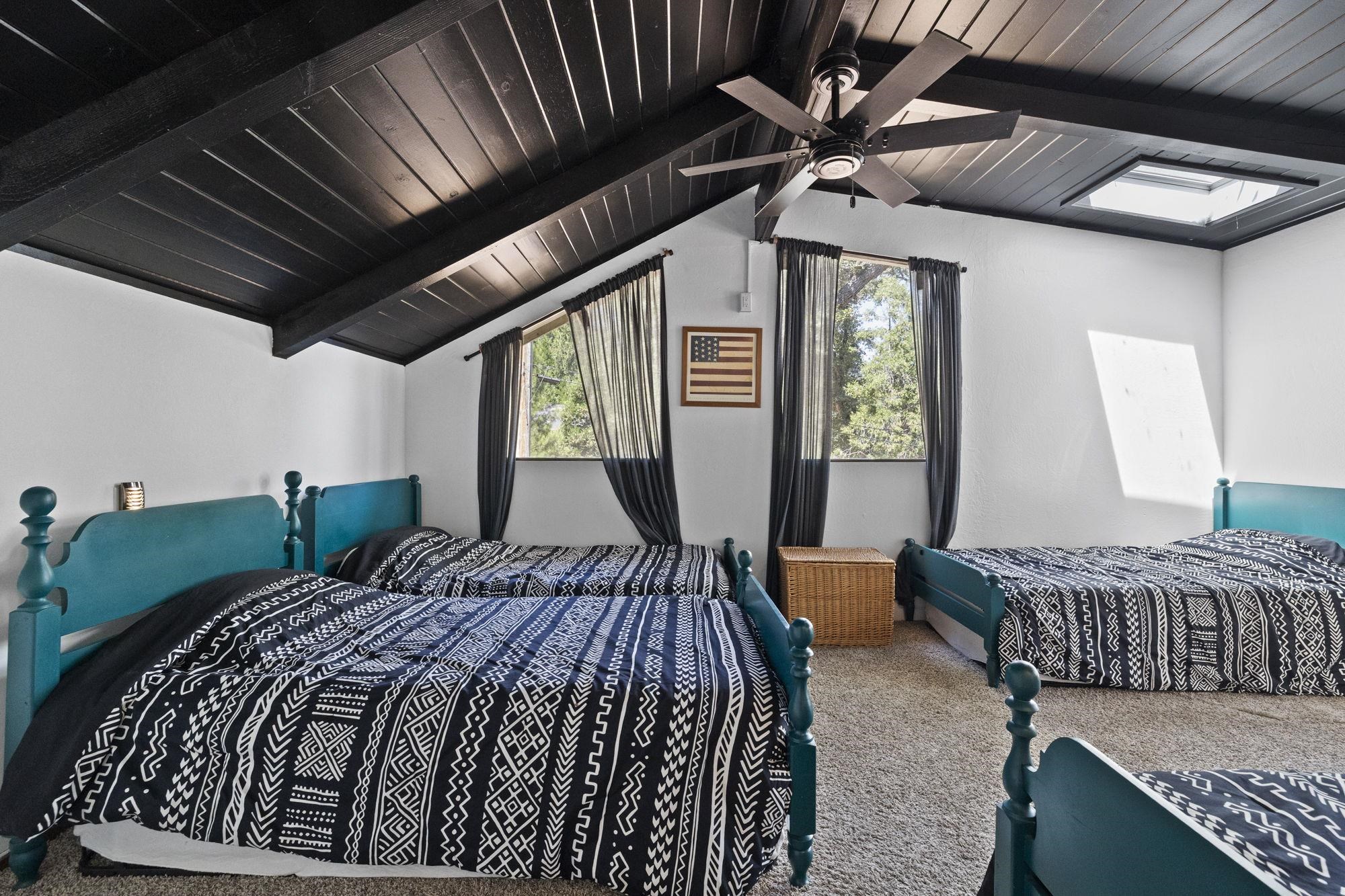 Detail Gallery Image 21 of 44 For 20785 Buttercup Cir, Groveland,  CA 95321 - 3 Beds | 2 Baths