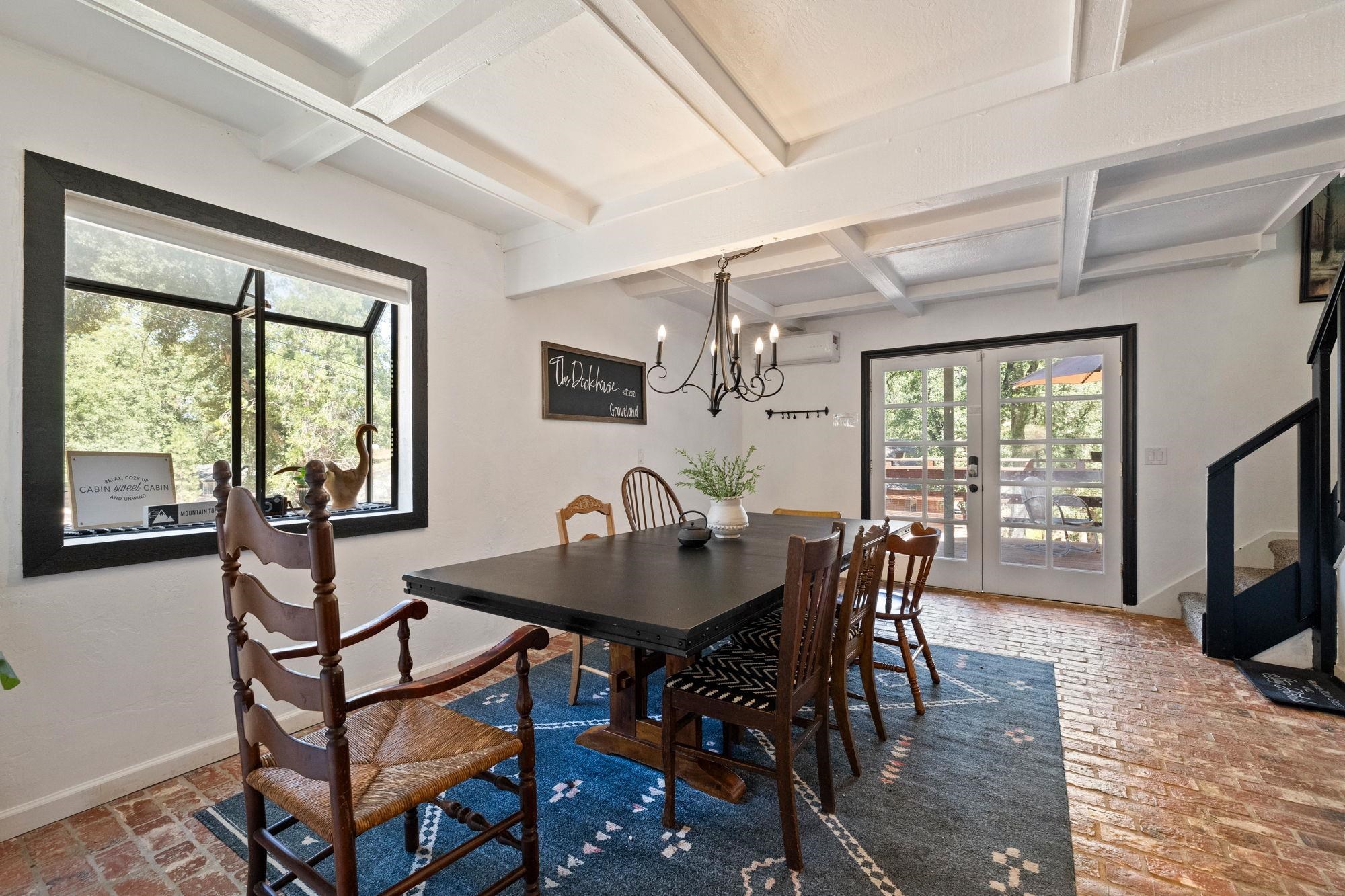 Detail Gallery Image 5 of 44 For 20785 Buttercup Cir, Groveland,  CA 95321 - 3 Beds | 2 Baths