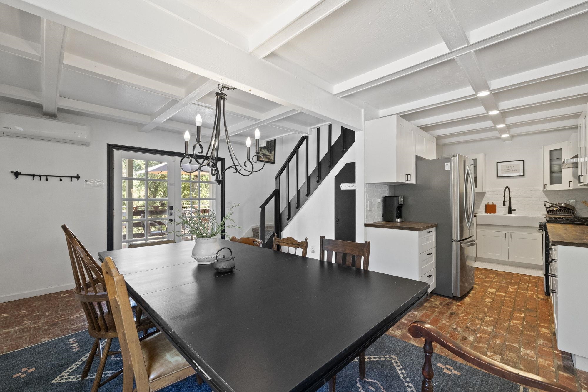 Detail Gallery Image 6 of 44 For 20785 Buttercup Cir, Groveland,  CA 95321 - 3 Beds | 2 Baths