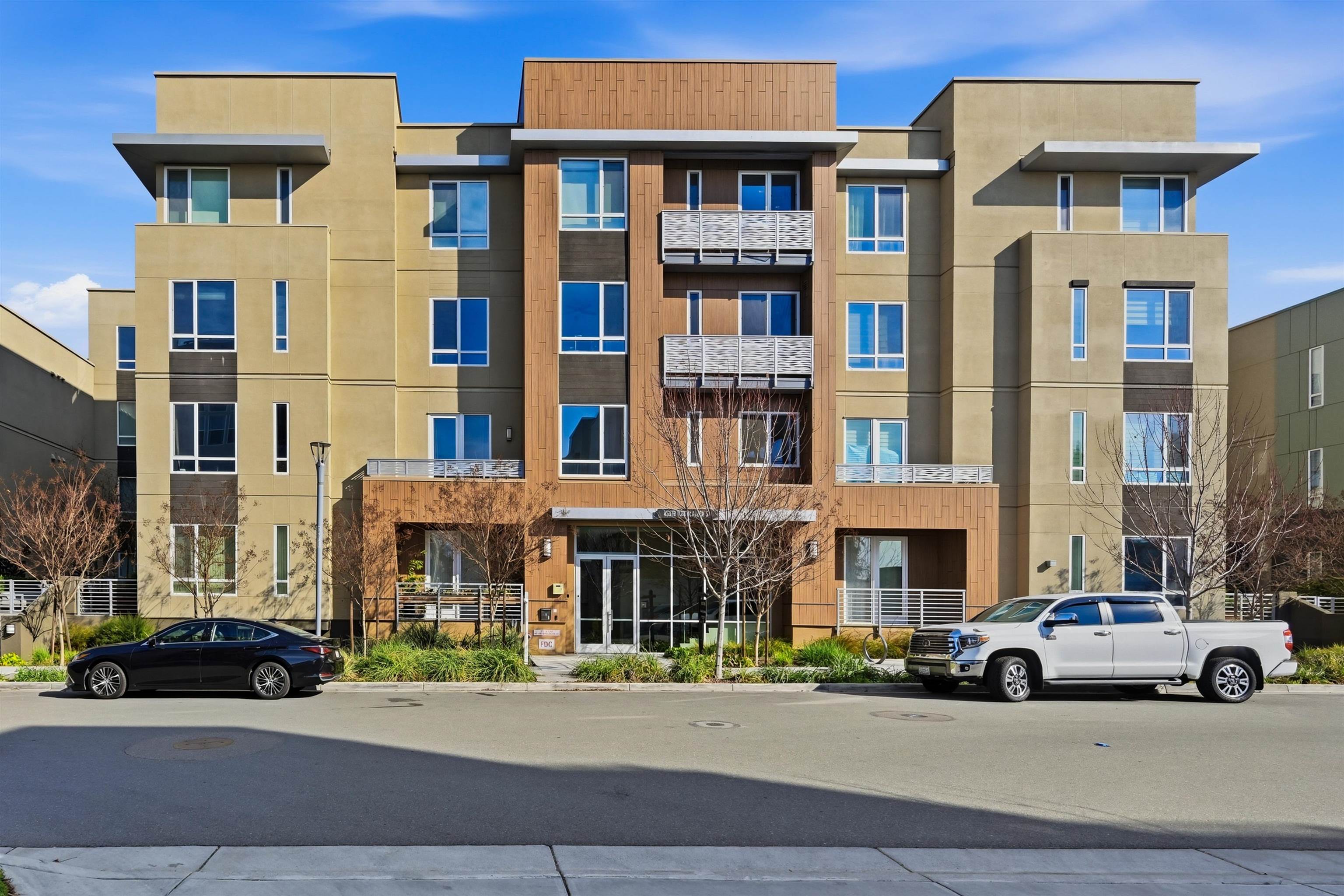 Photo #1: 41120726 Listing: Photo #1