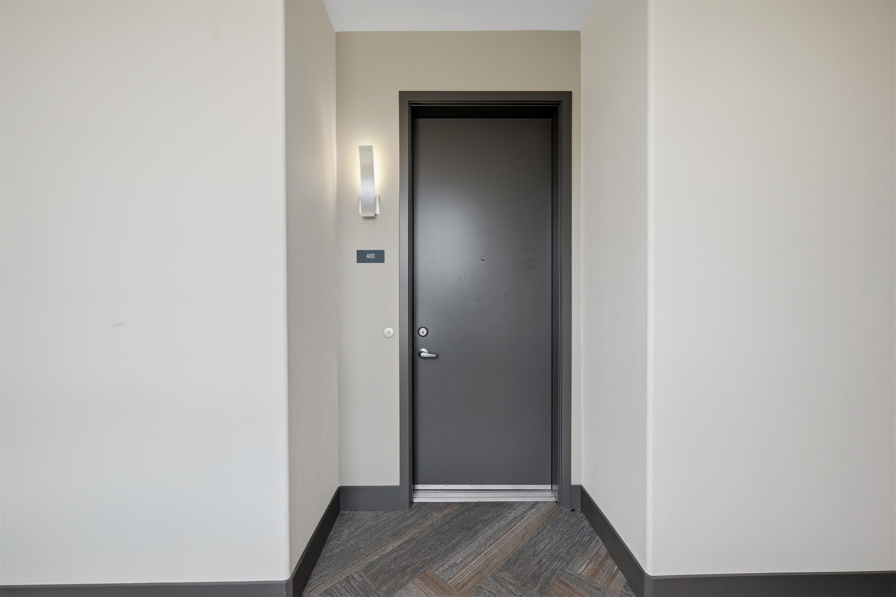 Photo #2: 41120726 Listing: Photo #2