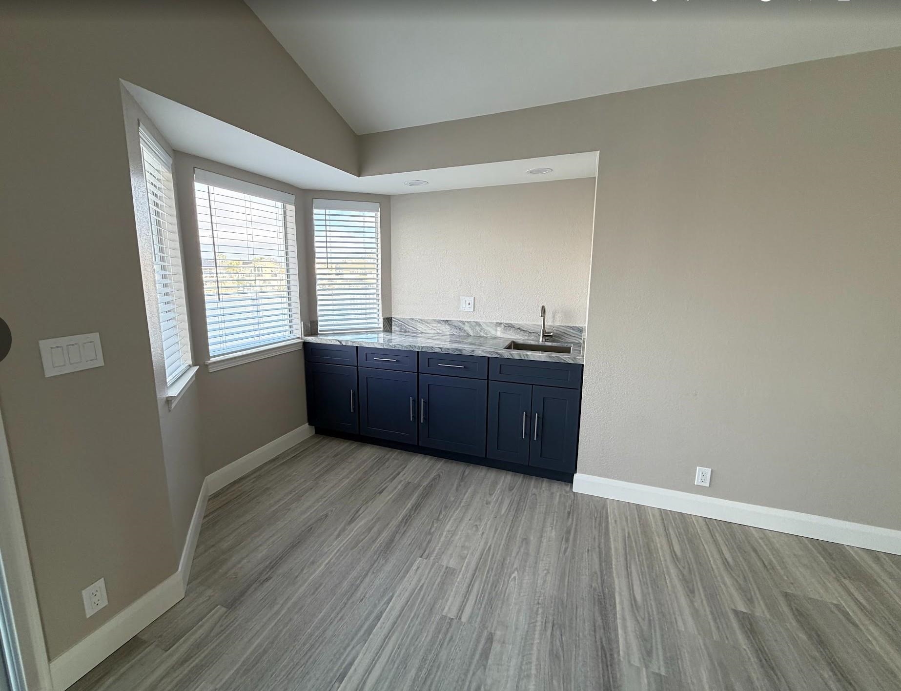 Detail Gallery Image 3 of 12 For 1958 Windward Pt, Discovery Bay,  CA 94505 - 4 Beds | 2/1 Baths