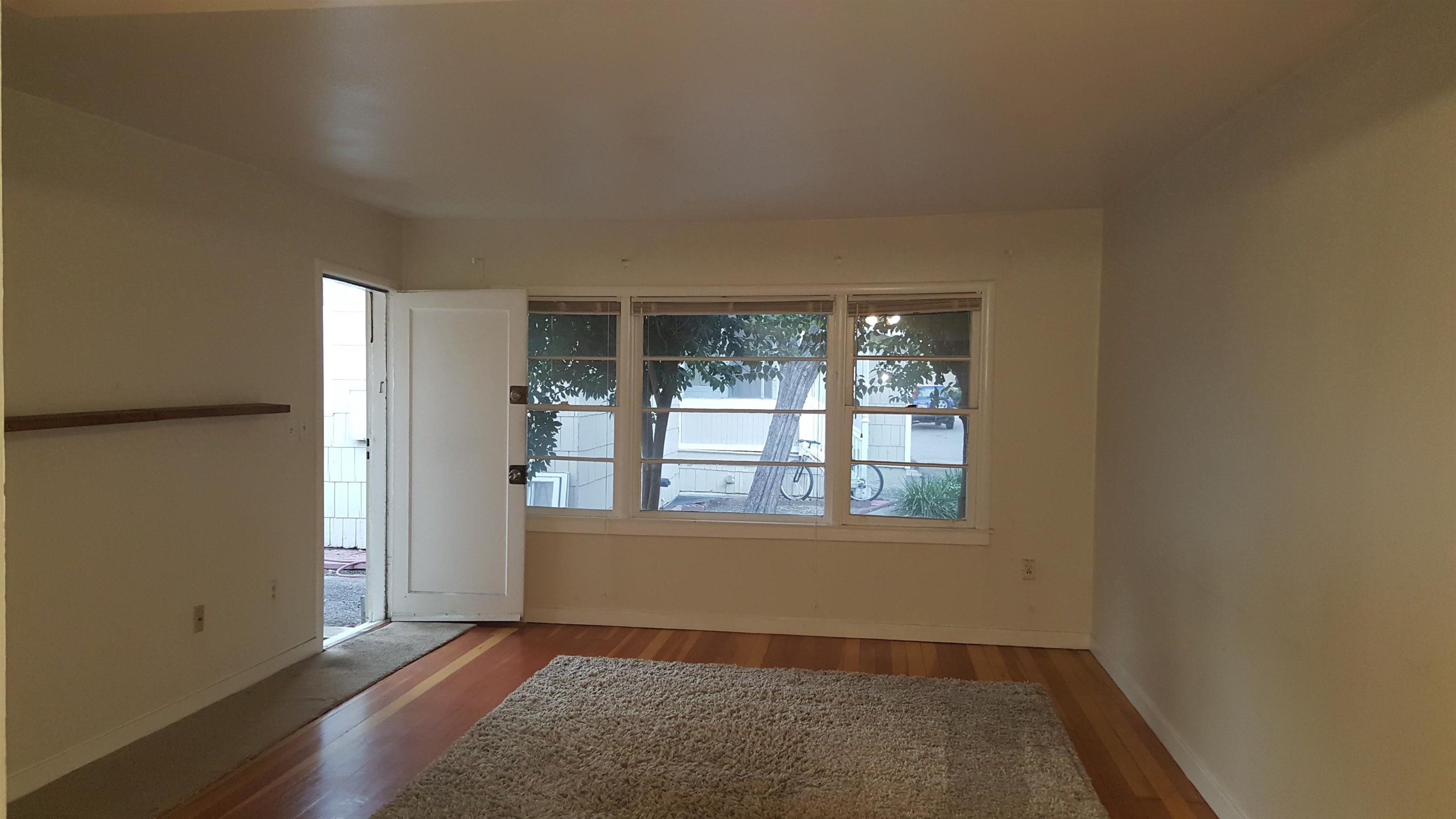 Detail Gallery Image 4 of 15 For 627 Rose Avenue #4,  Pleasanton,  CA 94566-6530 - 1 Beds | 1 Baths