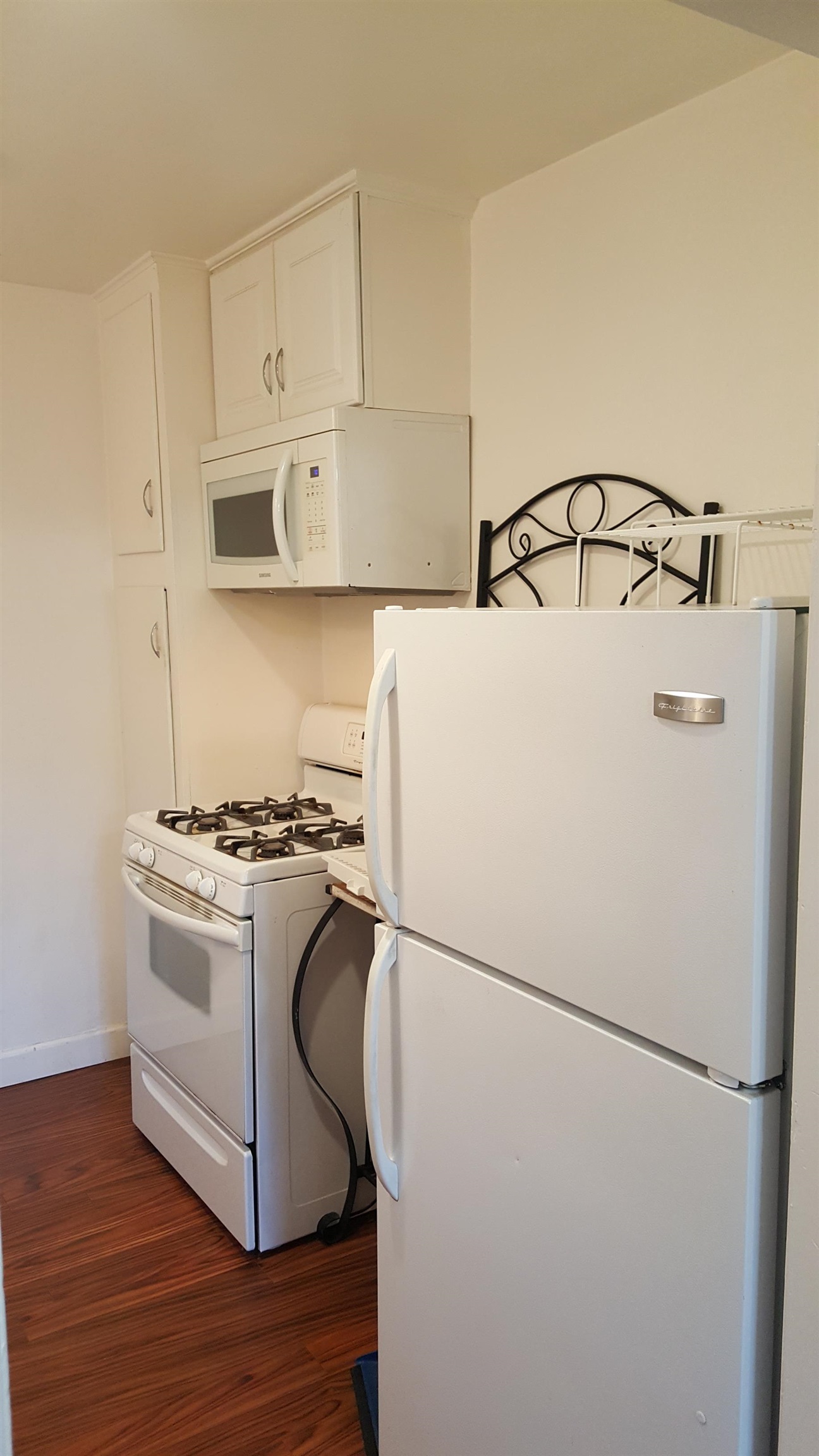 Detail Gallery Image 7 of 15 For 627 Rose Avenue #4,  Pleasanton,  CA 94566-6530 - 1 Beds | 1 Baths