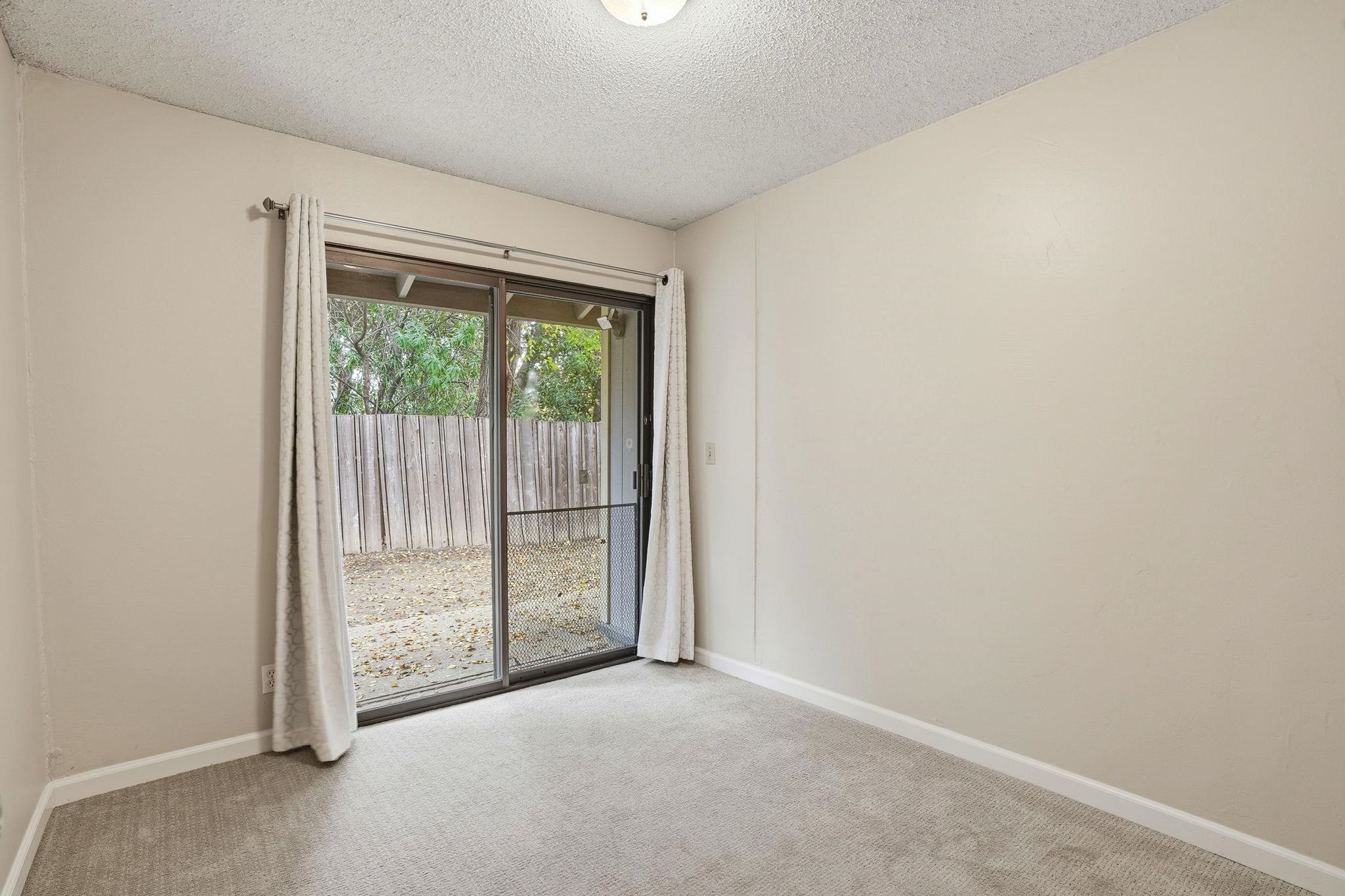 Detail Gallery Image 23 of 29 For 1930 Camino Verde, Walnut Creek,  CA 94597 - 3 Beds | 2 Baths