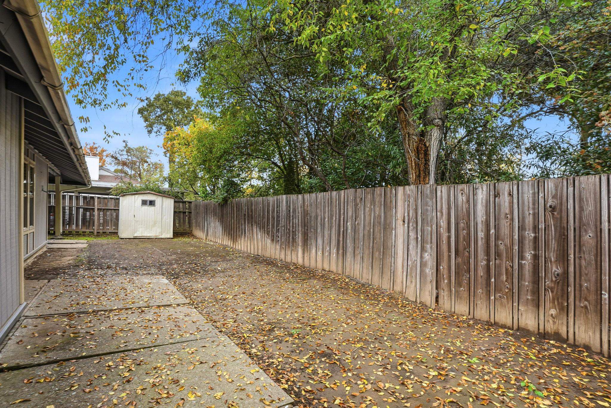 Detail Gallery Image 4 of 29 For 1930 Camino Verde, Walnut Creek,  CA 94597 - 3 Beds | 2 Baths