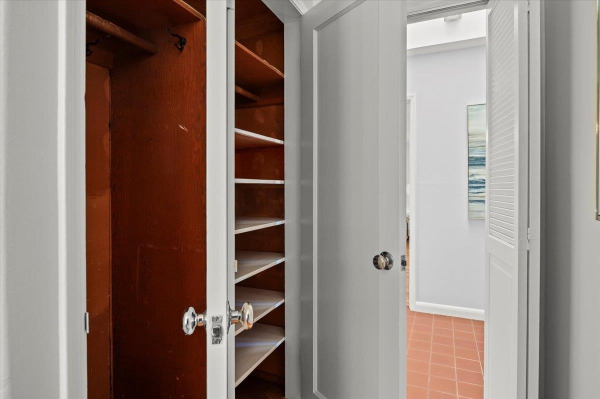 Detail Gallery Image 12 of 50 For 1202 Lillian Ave, San Leandro,  CA 94578 - 3 Beds | 2 Baths