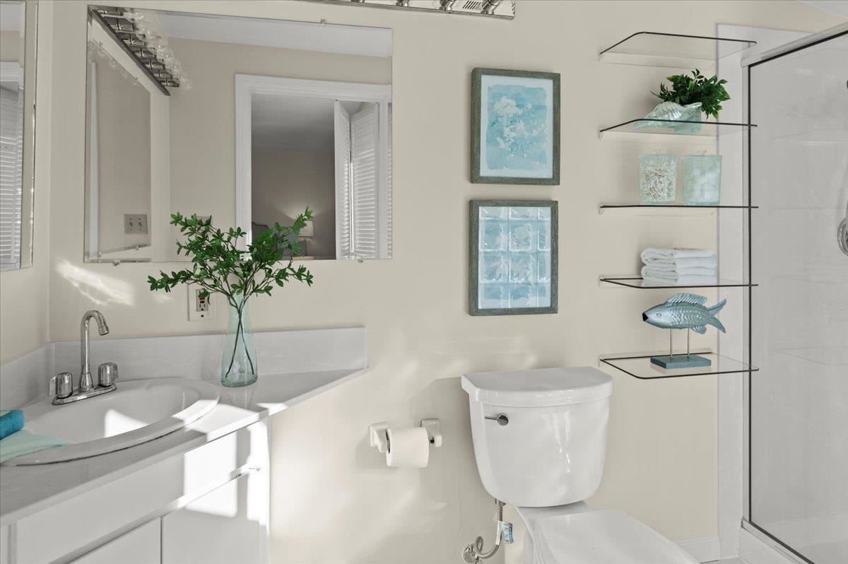 Detail Gallery Image 35 of 50 For 1202 Lillian Ave, San Leandro,  CA 94578 - 3 Beds | 2 Baths