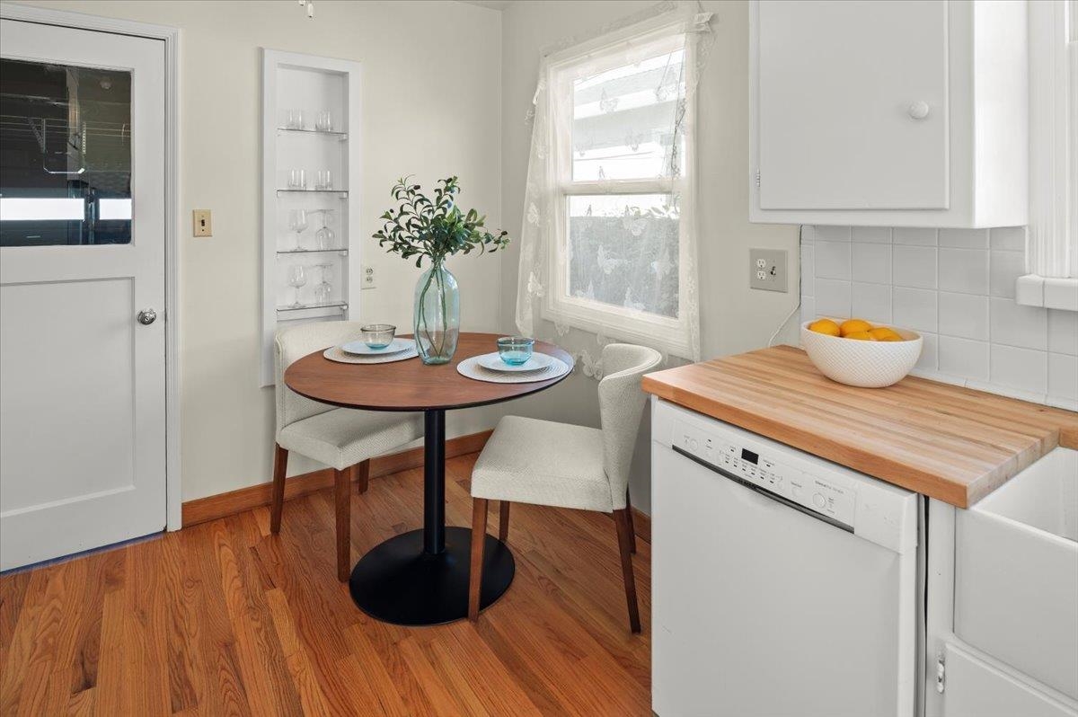 Detail Gallery Image 10 of 50 For 1202 Lillian Ave, San Leandro,  CA 94578 - 3 Beds | 2 Baths