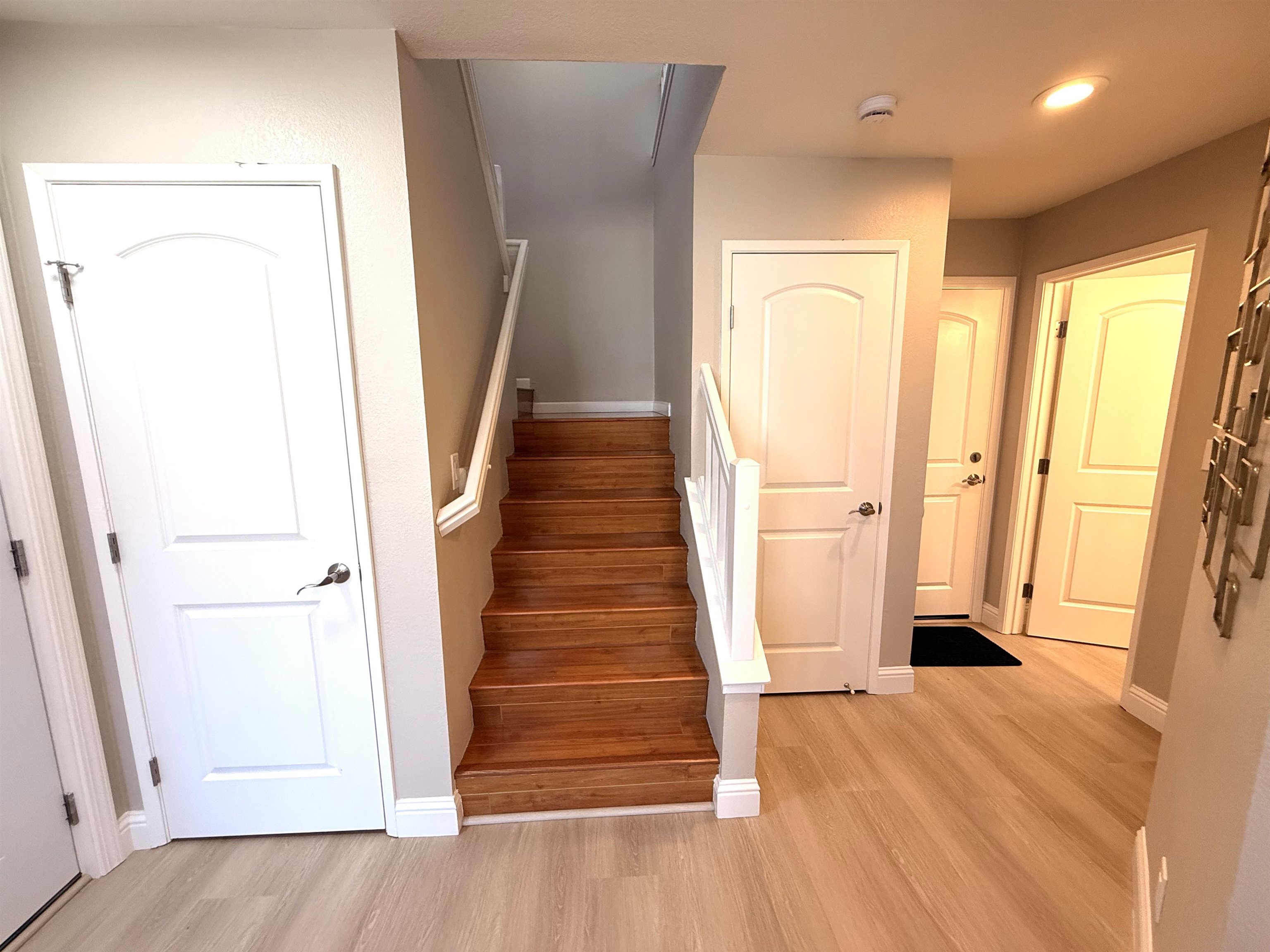 Detail Gallery Image 13 of 29 For 1736 Nandina Ct, Antioch,  CA 94531 - 3 Beds | 2/1 Baths