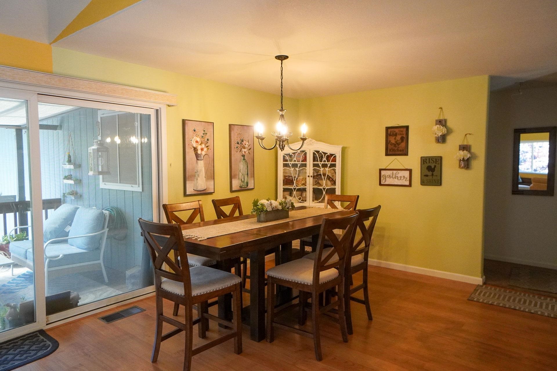 Detail Gallery Image 7 of 22 For 471 Arbona Cir, Sonora,  CA 95370 - 3 Beds | 2 Baths