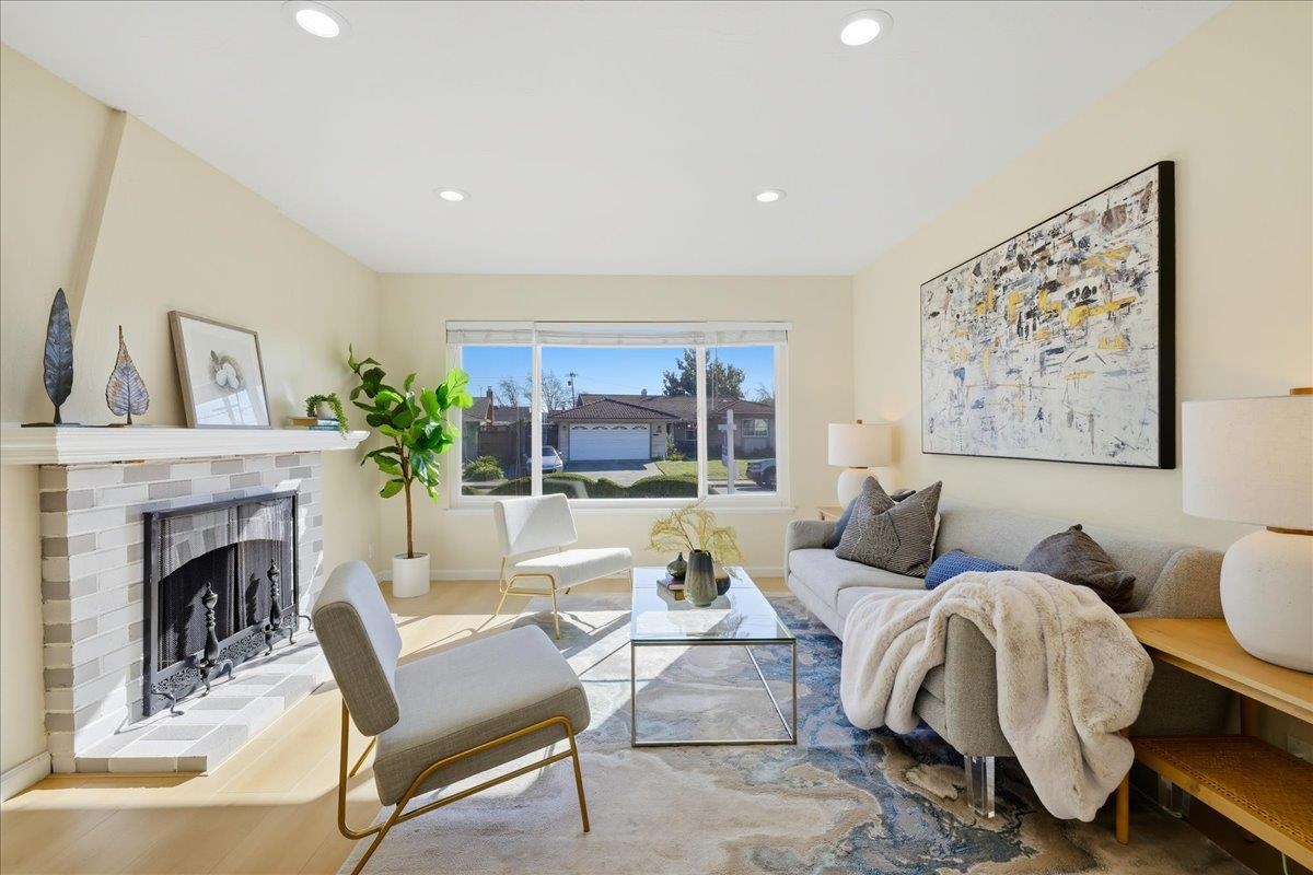 Detail Gallery Image 12 of 60 For 7109 Elba Way, Dublin,  CA 94568 - 4 Beds | 2 Baths