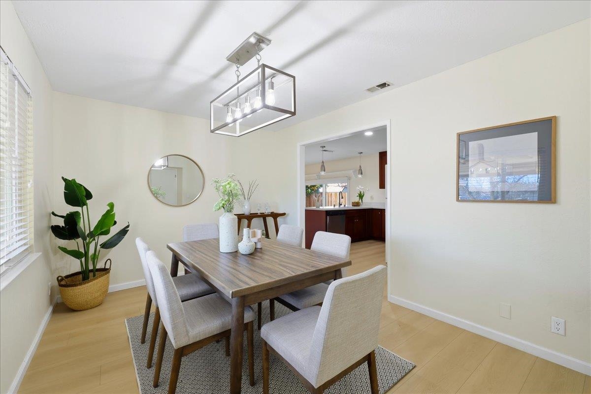 Detail Gallery Image 15 of 60 For 7109 Elba Way, Dublin,  CA 94568 - 4 Beds | 2 Baths