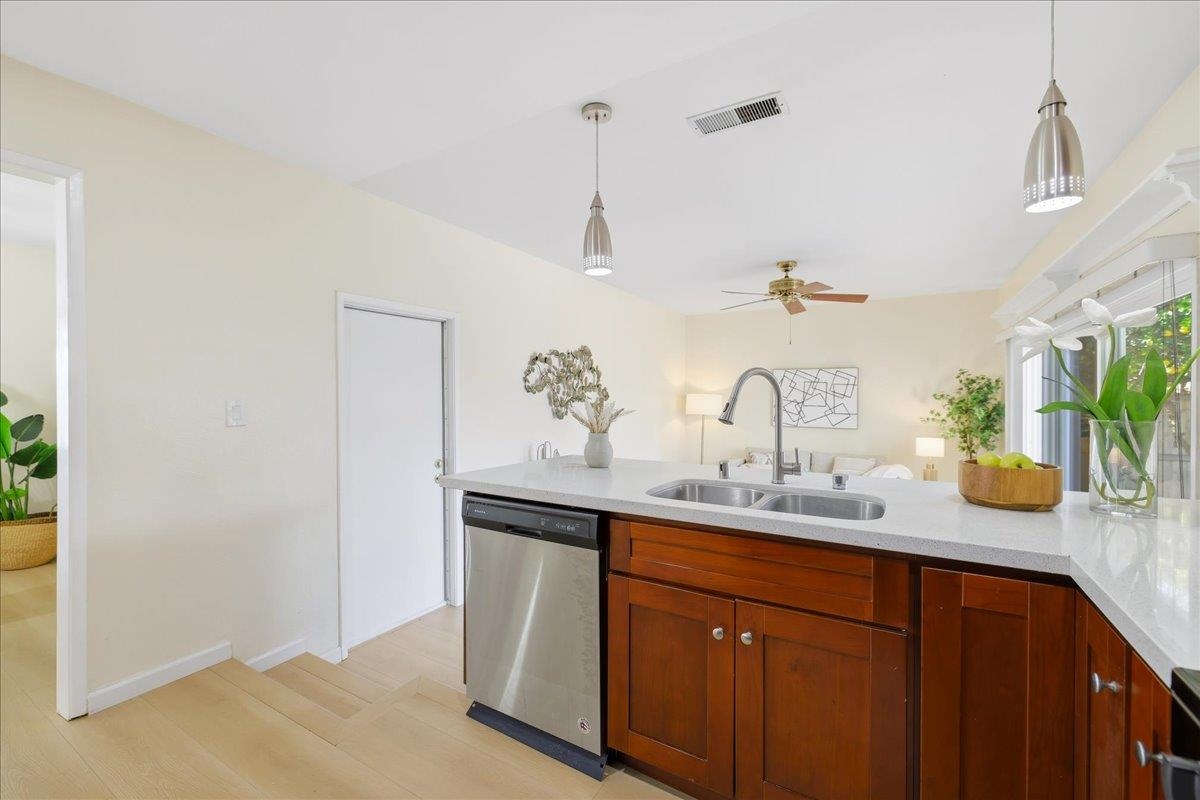 Detail Gallery Image 20 of 60 For 7109 Elba Way, Dublin,  CA 94568 - 4 Beds | 2 Baths