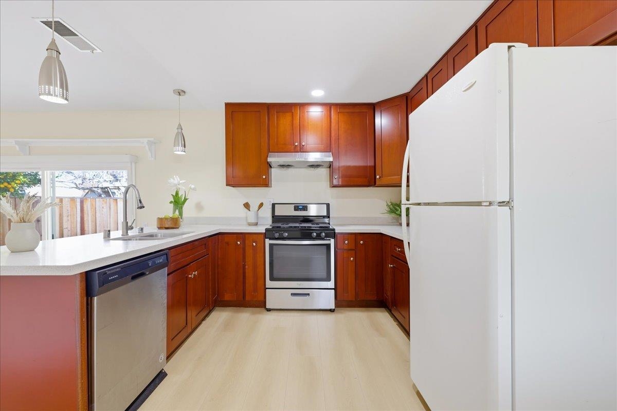 Detail Gallery Image 25 of 60 For 7109 Elba Way, Dublin,  CA 94568 - 4 Beds | 2 Baths