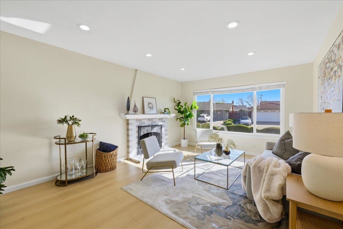 Detail Gallery Image 10 of 60 For 7109 Elba Way, Dublin,  CA 94568 - 4 Beds | 2 Baths