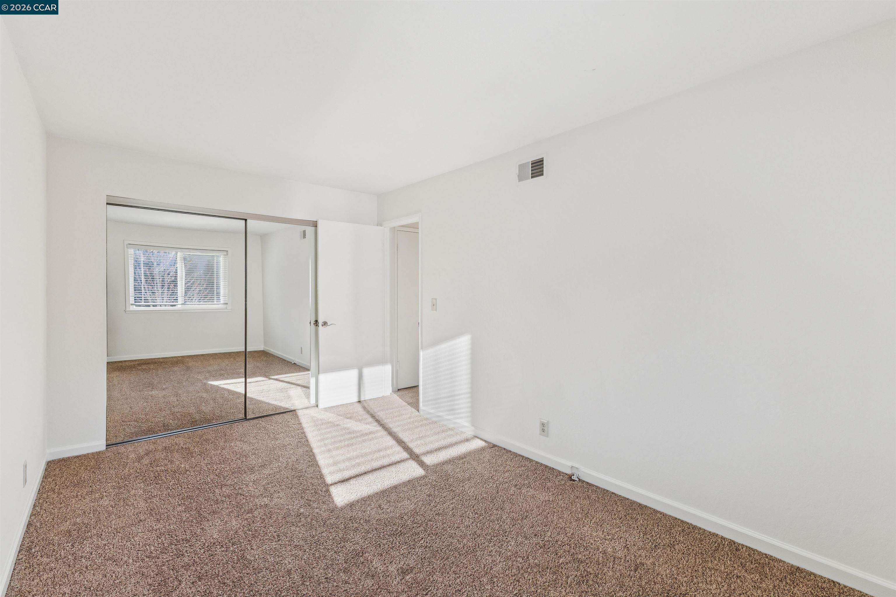 Photo #19: 41120761 Listing: Photo #19