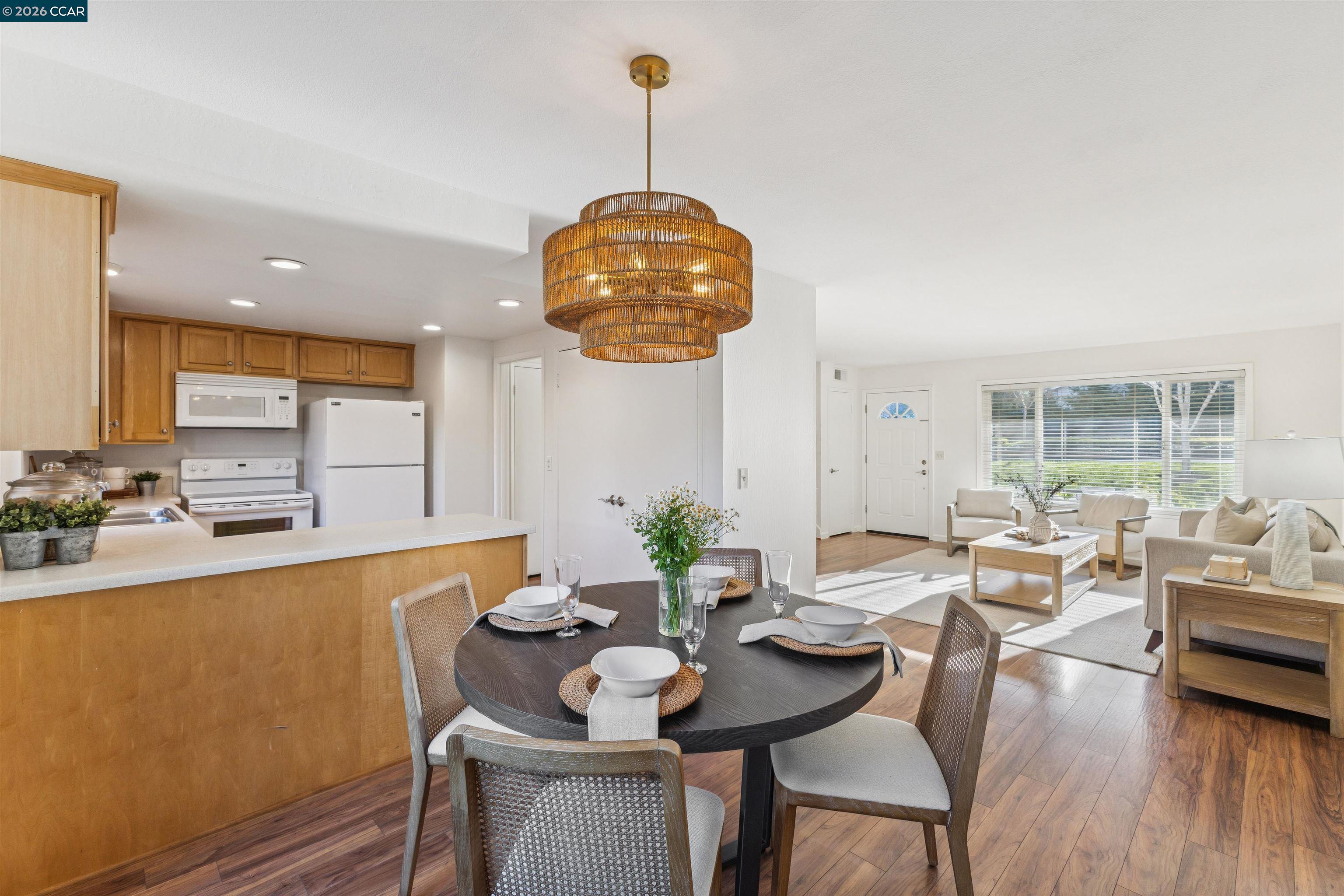 Photo #6: 41120761 Listing: Photo #6