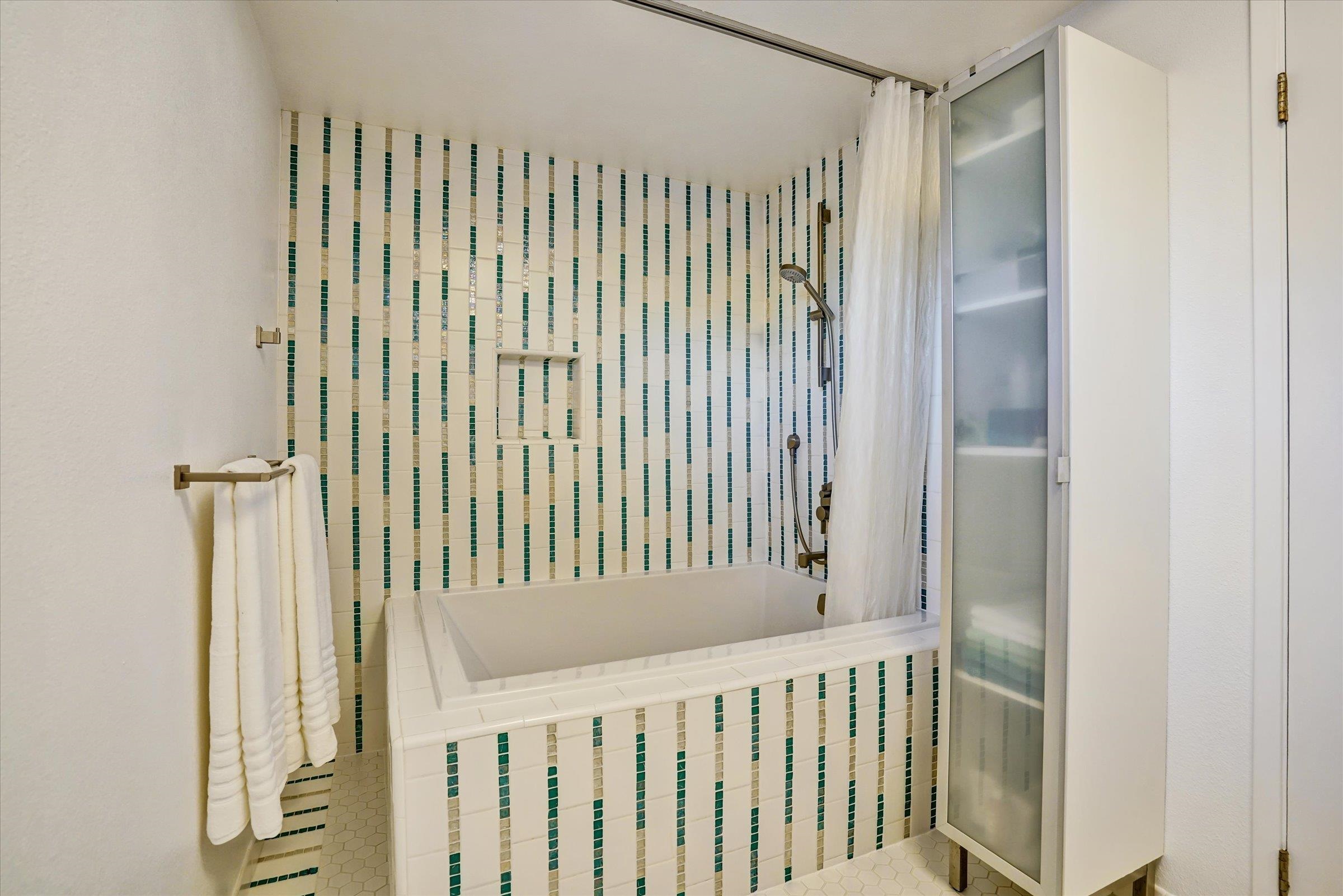 Detail Gallery Image 20 of 48 For 2629 Celaya Cir, San Ramon,  CA 94583 - 3 Beds | 2 Baths