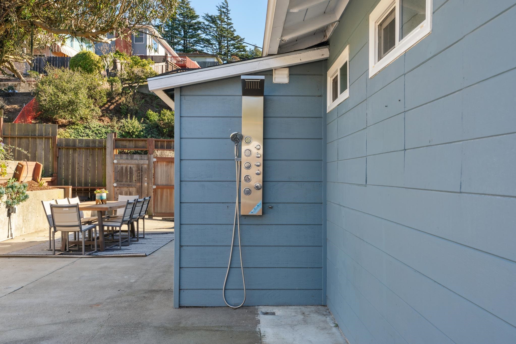 Detail Gallery Image 42 of 51 For 61 Cowper Ave, Kensington,  CA 94707 - 4 Beds | 2/1 Baths