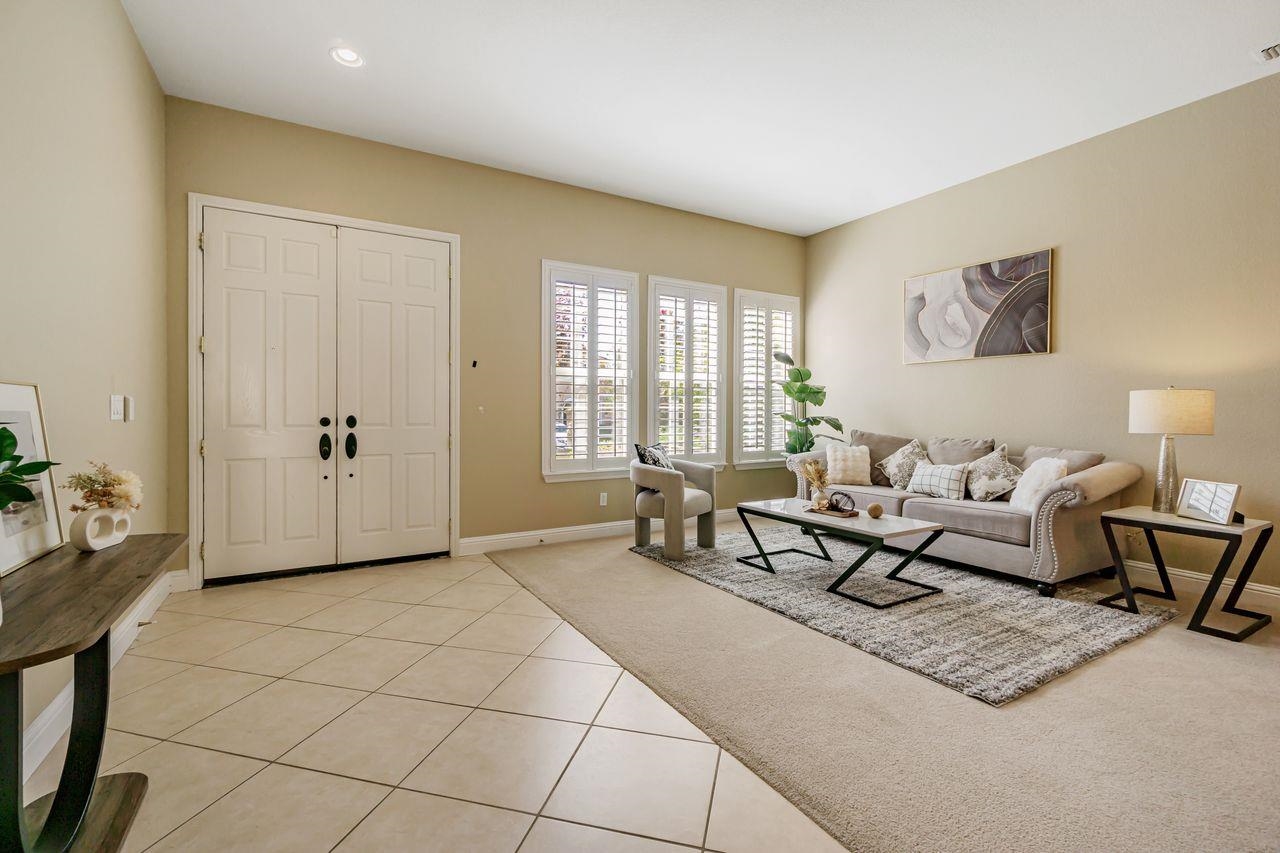 Detail Gallery Image 17 of 48 For 5391 Fernbank Dr, Concord,  CA 94521 - 5 Beds | 3 Baths