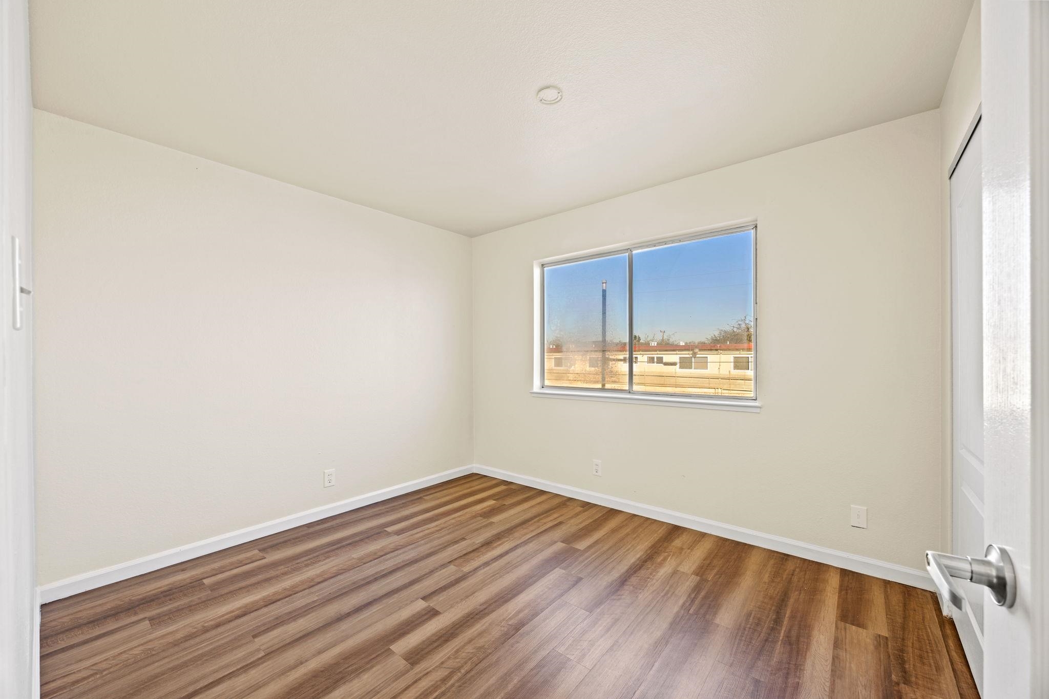 Detail Gallery Image 12 of 19 For 22241 S Garden Ave, Hayward,  CA 94541 - – Beds | – Baths