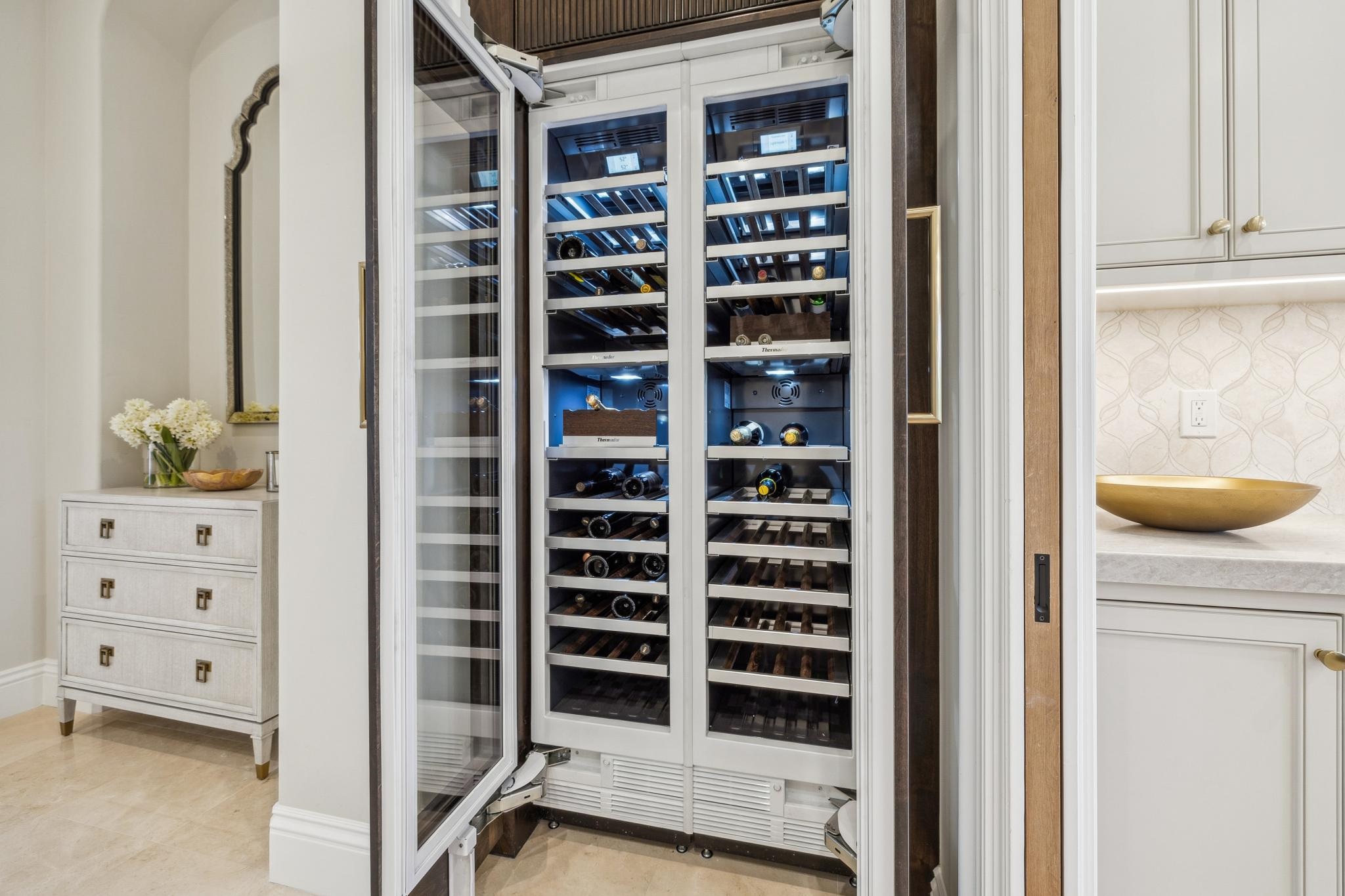 Detail Gallery Image 14 of 58 For 3630 Pontina Ct, Pleasanton,  CA 94566 - 5 Beds | 6/1 Baths