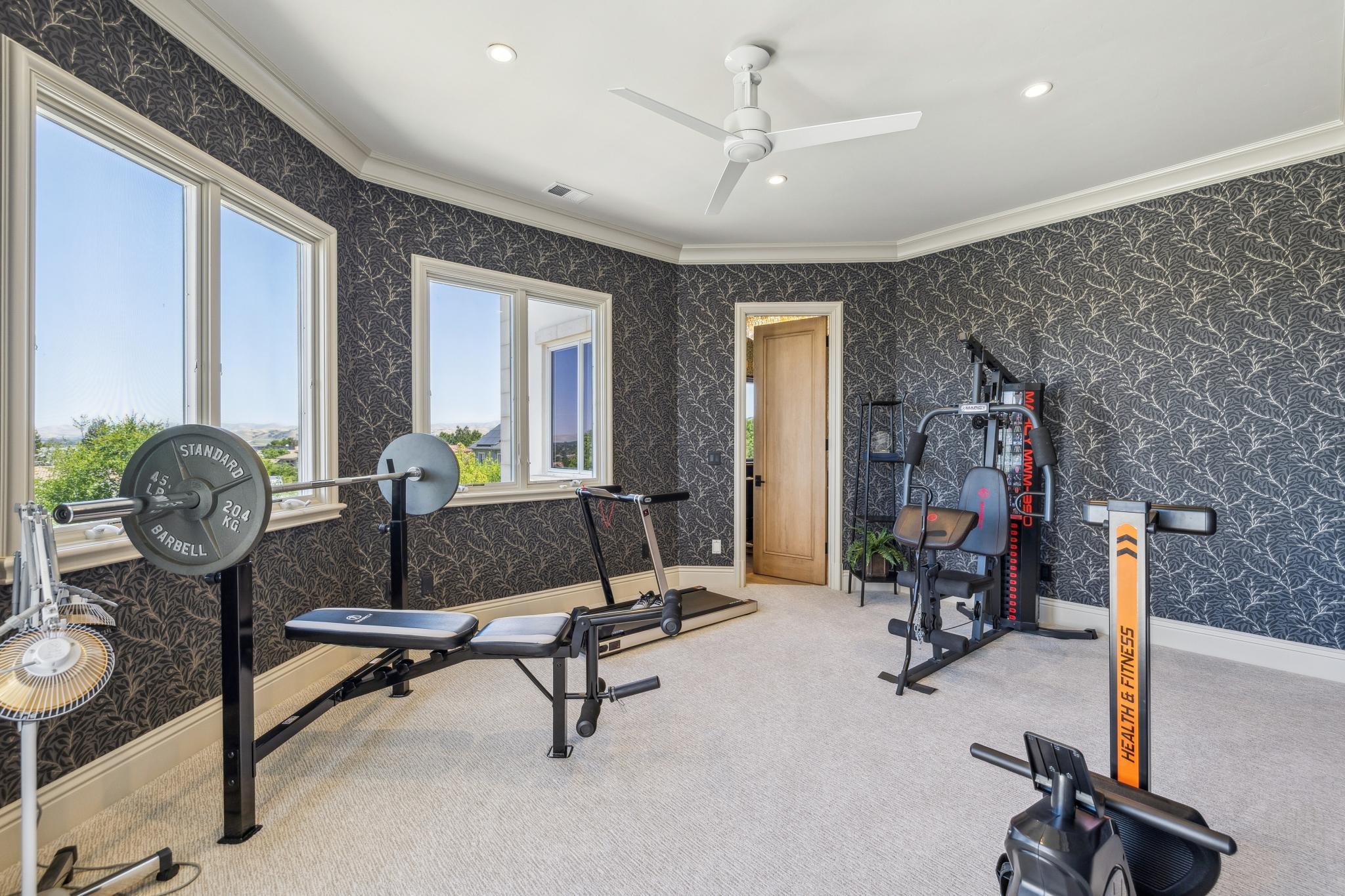 Detail Gallery Image 29 of 58 For 3630 Pontina Ct, Pleasanton,  CA 94566 - 5 Beds | 6/1 Baths