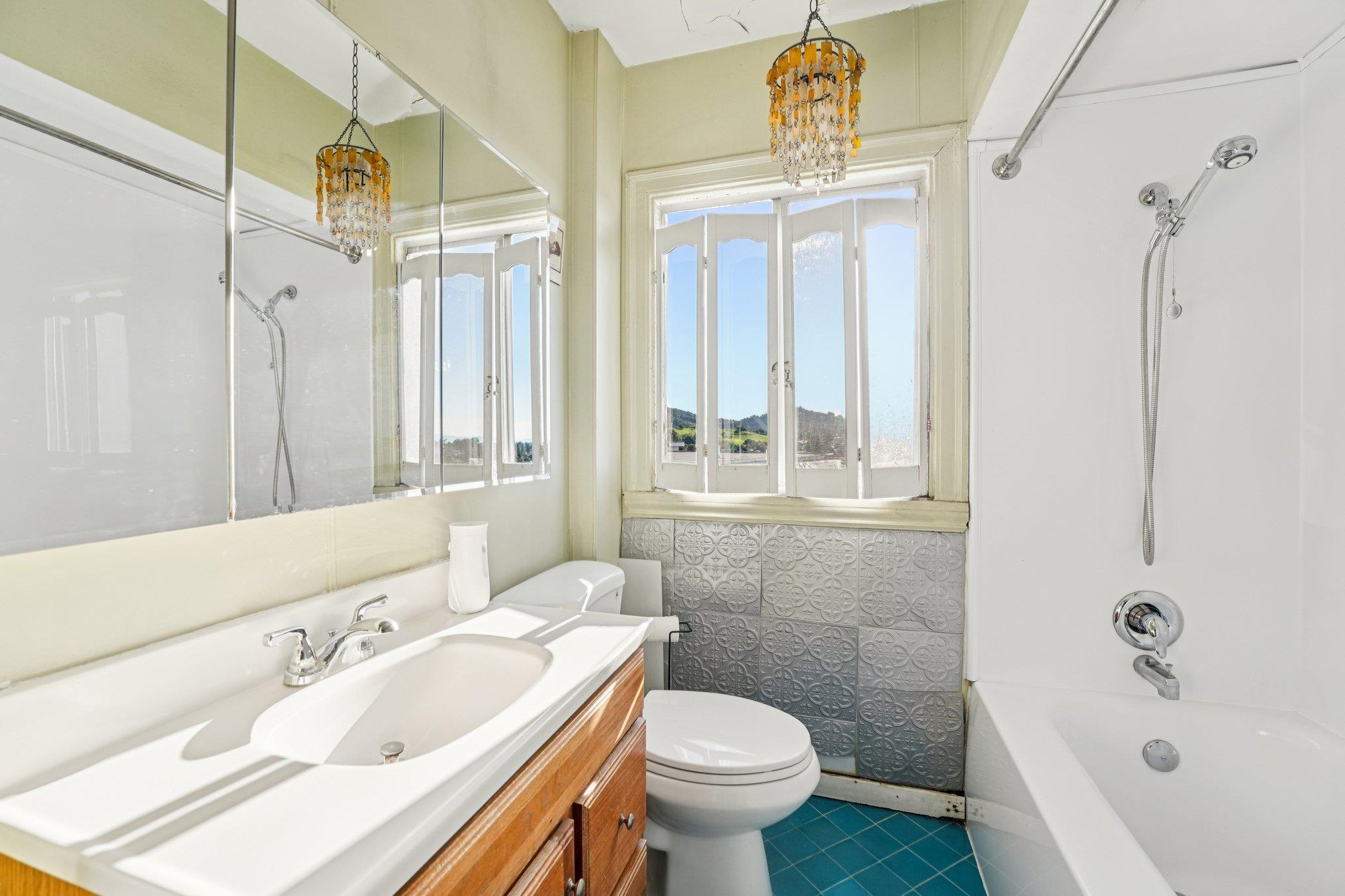 Detail Gallery Image 46 of 60 For 9963 Lawlor St, Oakland,  CA 94605 - 4 Beds | 2 Baths