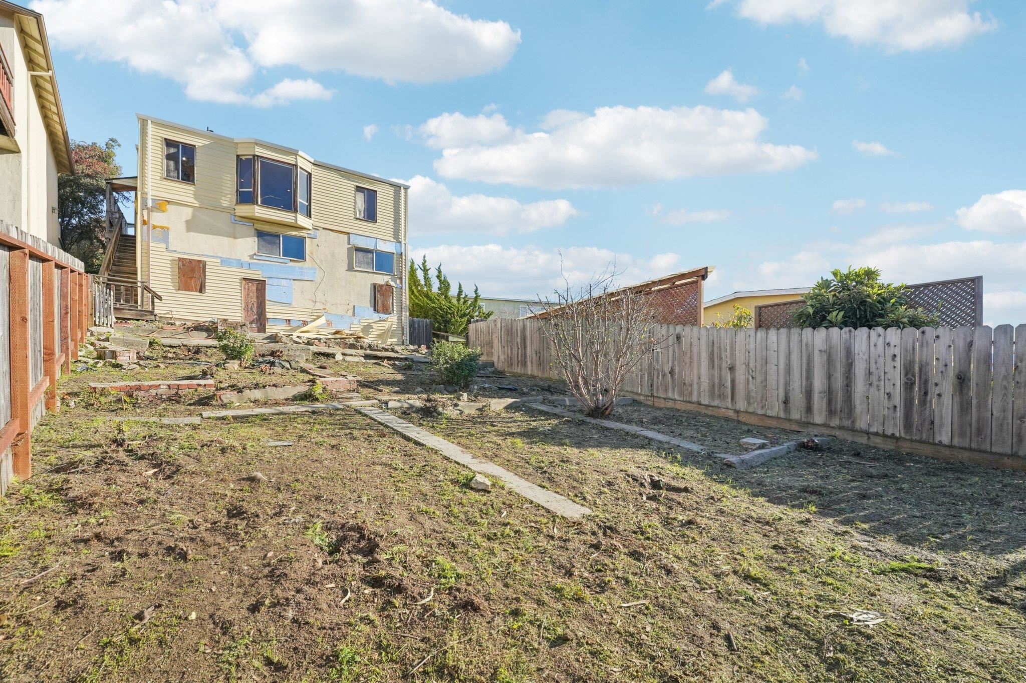 Detail Gallery Image 54 of 60 For 9963 Lawlor St, Oakland,  CA 94605 - 4 Beds | 2 Baths