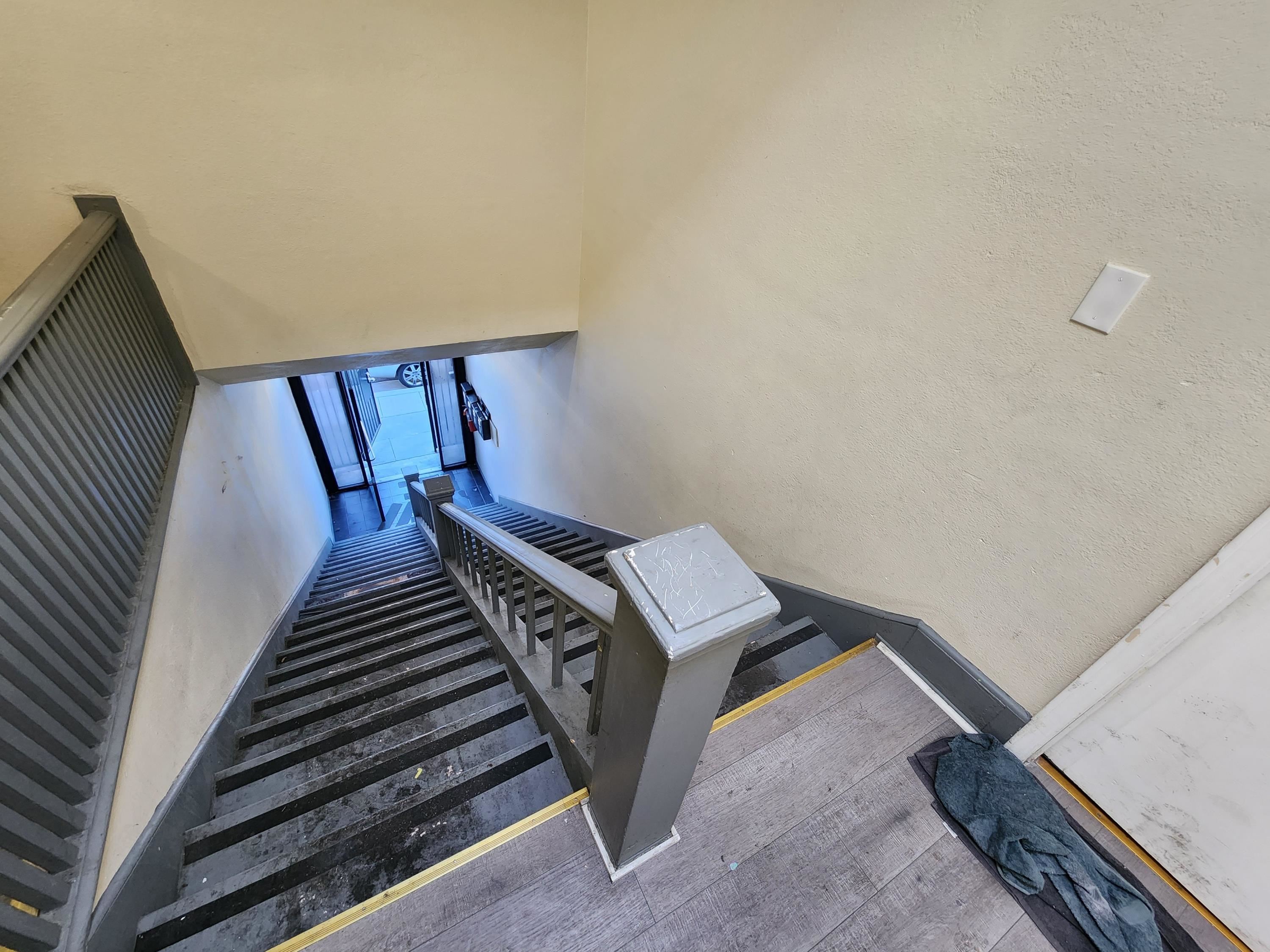 Detail Gallery Image 4 of 5 For 5503 Foothill Blvd, Oakland,  CA 94605 - – Beds | – Baths