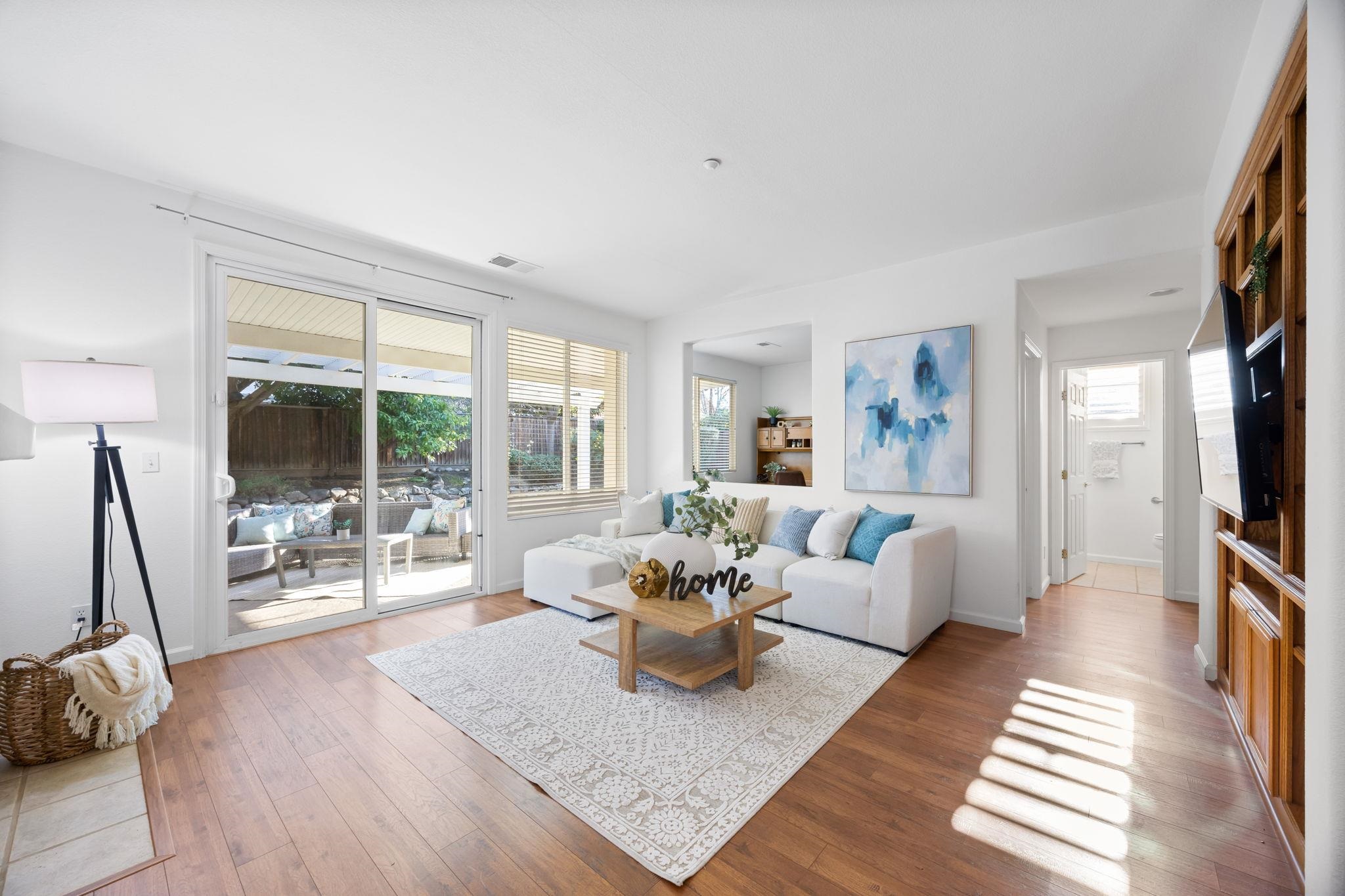 Detail Gallery Image 11 of 34 For 2400 Positano Ave, Brentwood,  CA 94513 - 4 Beds | 3 Baths