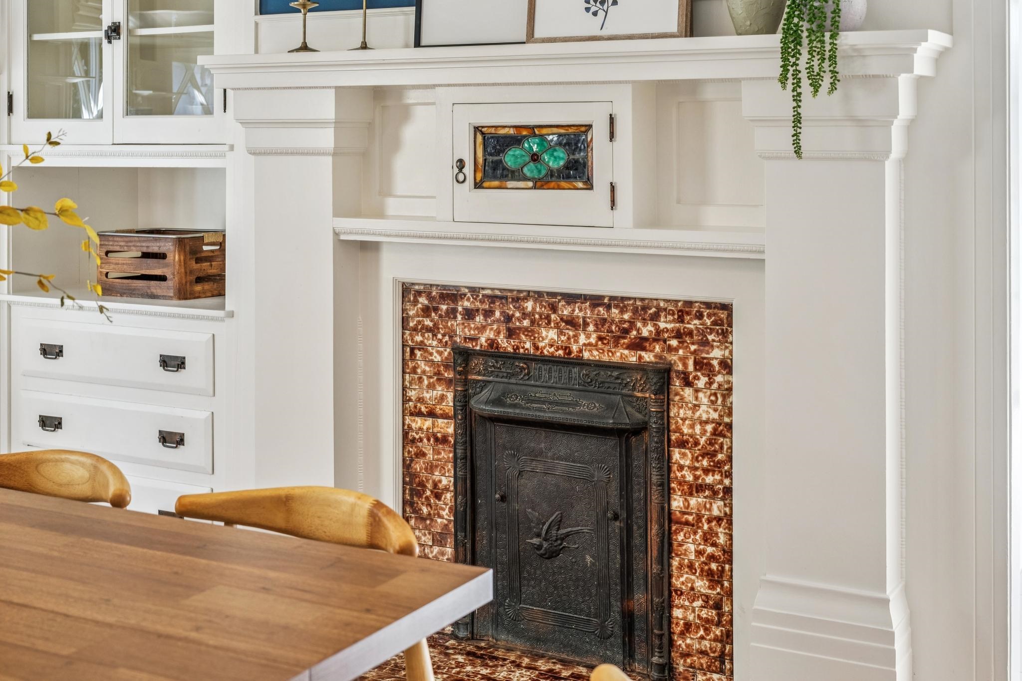 Detail Gallery Image 12 of 60 For 653 55th St, Oakland,  CA 94609 - 3 Beds | 1 Baths