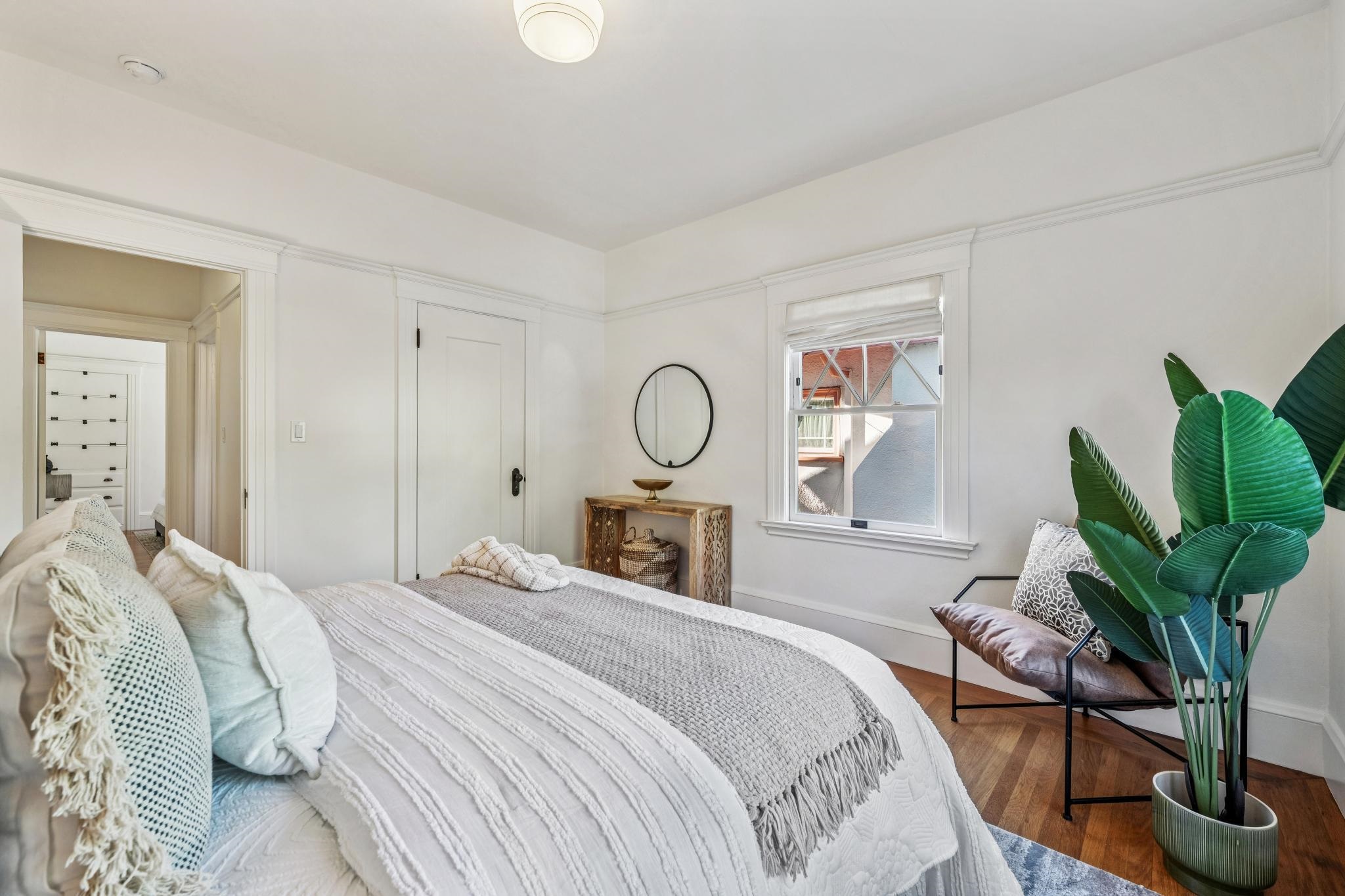 Detail Gallery Image 29 of 60 For 653 55th St, Oakland,  CA 94609 - 3 Beds | 1 Baths