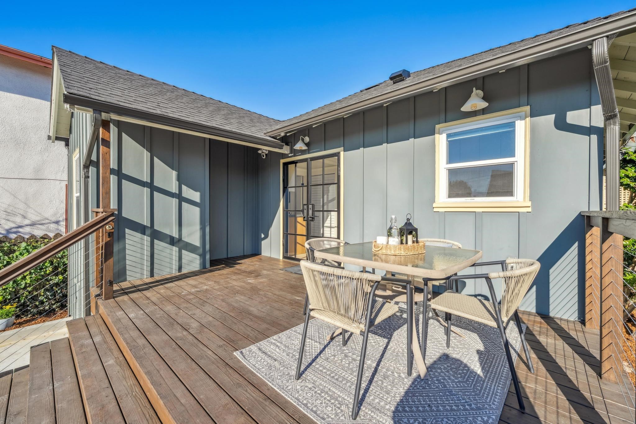 Detail Gallery Image 40 of 60 For 653 55th St, Oakland,  CA 94609 - 3 Beds | 1 Baths