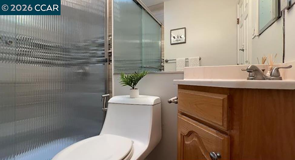 Detail Gallery Image 20 of 48 For 909 Santa Lucia Dr, Pleasant Hill,  CA 94523 - 5 Beds | 3 Baths