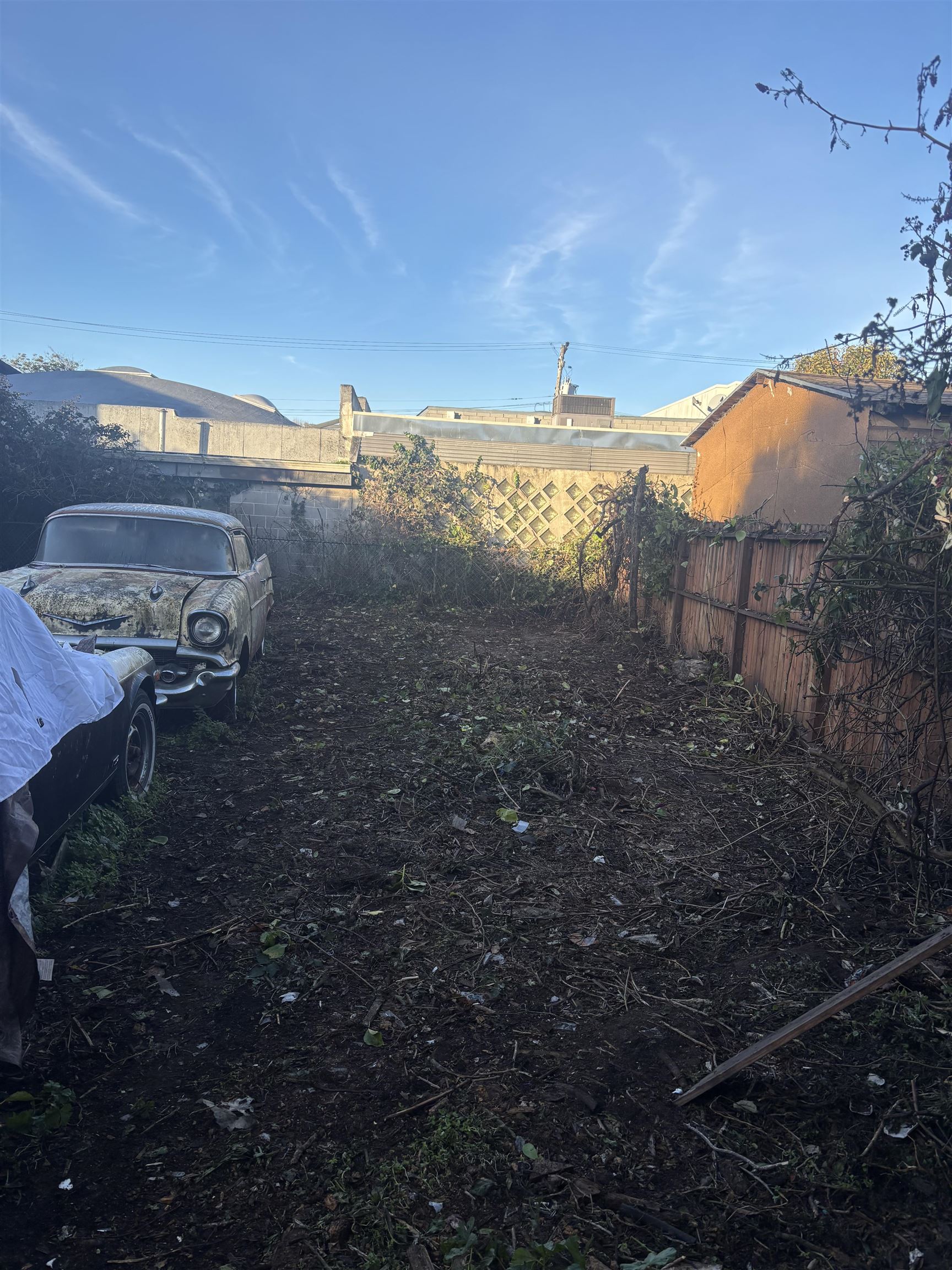 Detail Gallery Image 4 of 9 For 2414 5th St, Berkeley,  CA 94710 - 2 Beds | 1 Baths