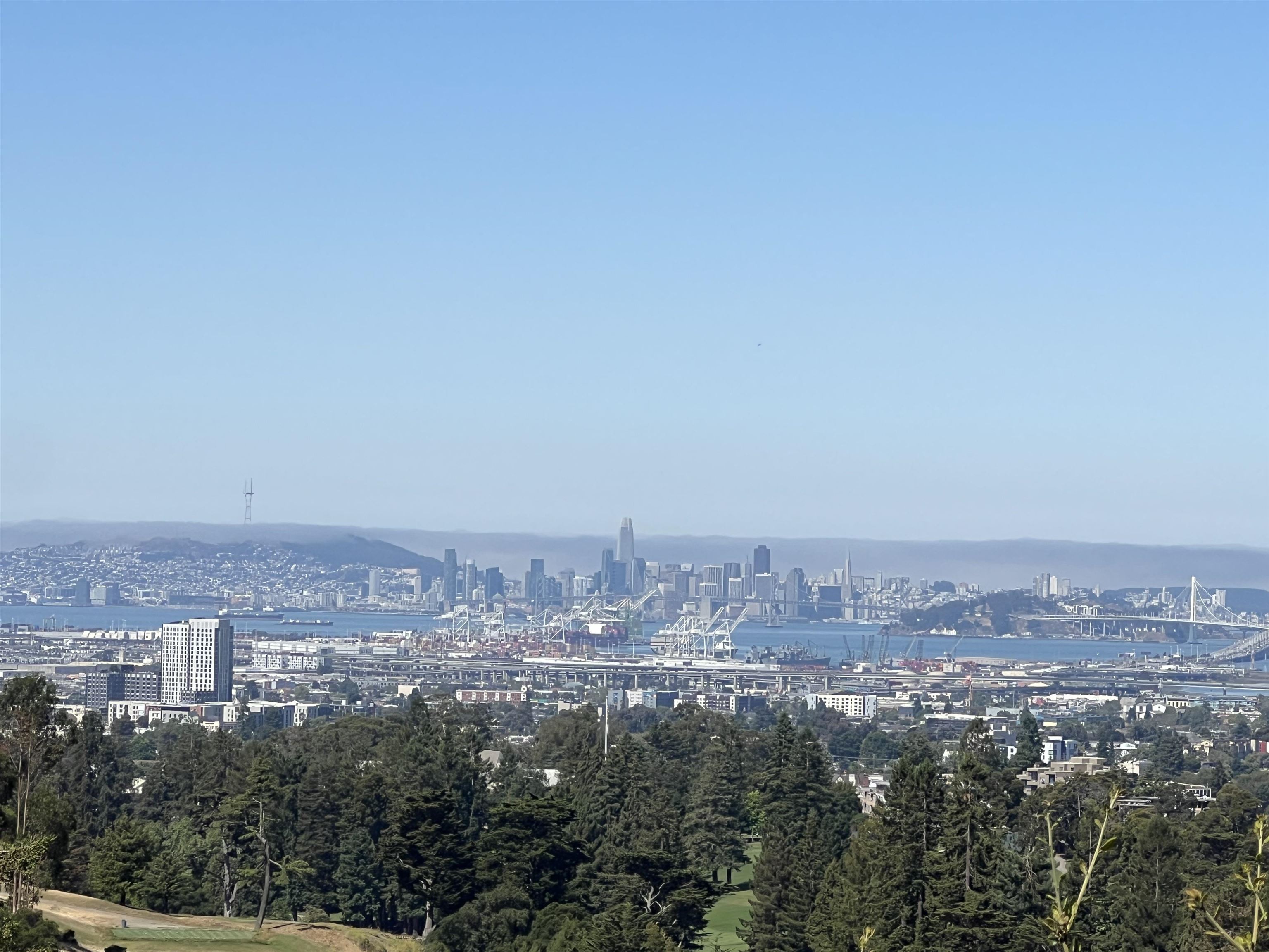 Detail Gallery Image 12 of 24 For 82 Wilding Ln, Oakland,  CA 94611 - – Beds | – Baths