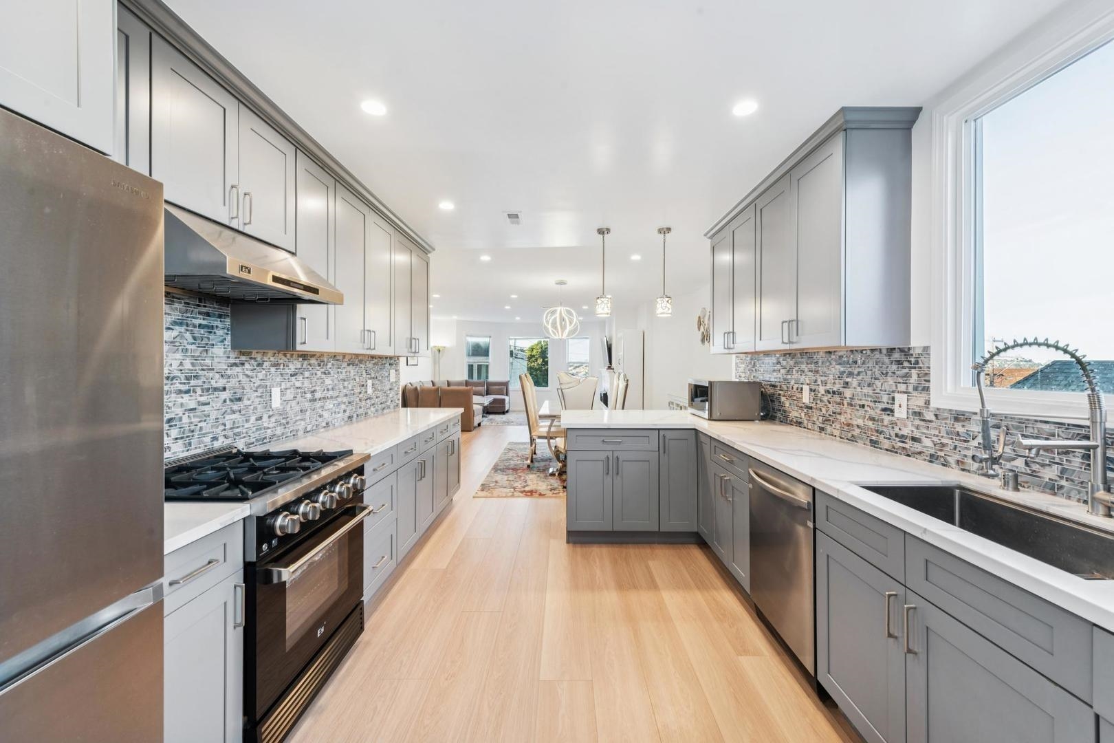 Detail Gallery Image 16 of 48 For 1119 Hanover St, Daly City,  CA 94014 - 2 Beds | 2 Baths