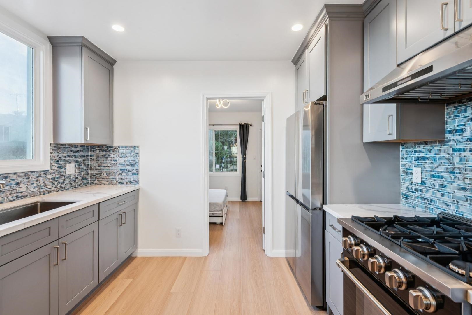 Detail Gallery Image 17 of 48 For 1119 Hanover St, Daly City,  CA 94014 - 2 Beds | 2 Baths